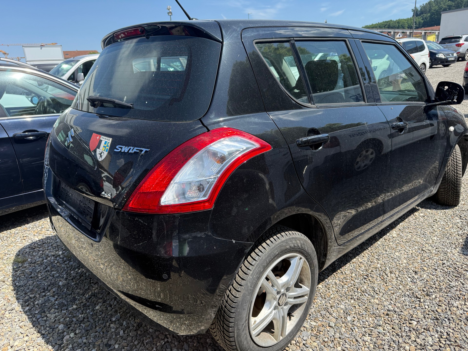 SUZUKI Swift 1.2i 16V Unico 4x4-image-2