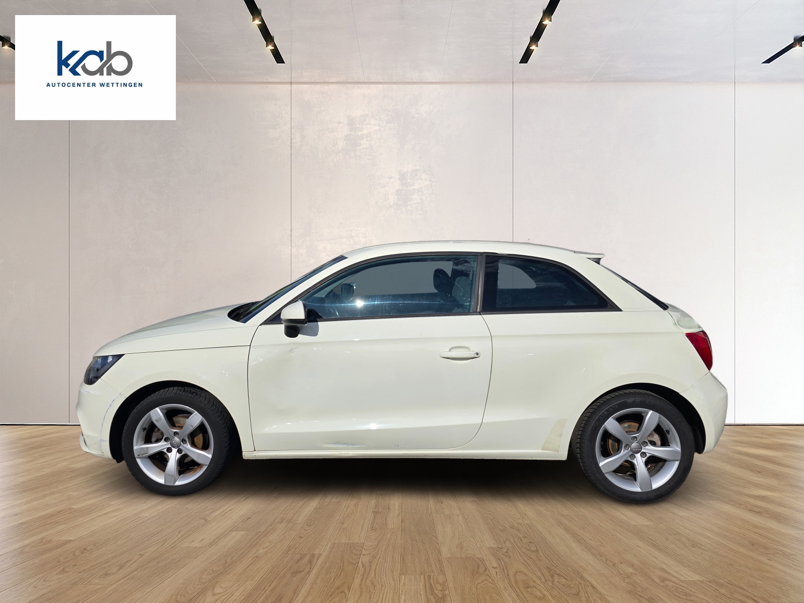 AUDI A1 1.2 TFSI Attraction-image-6