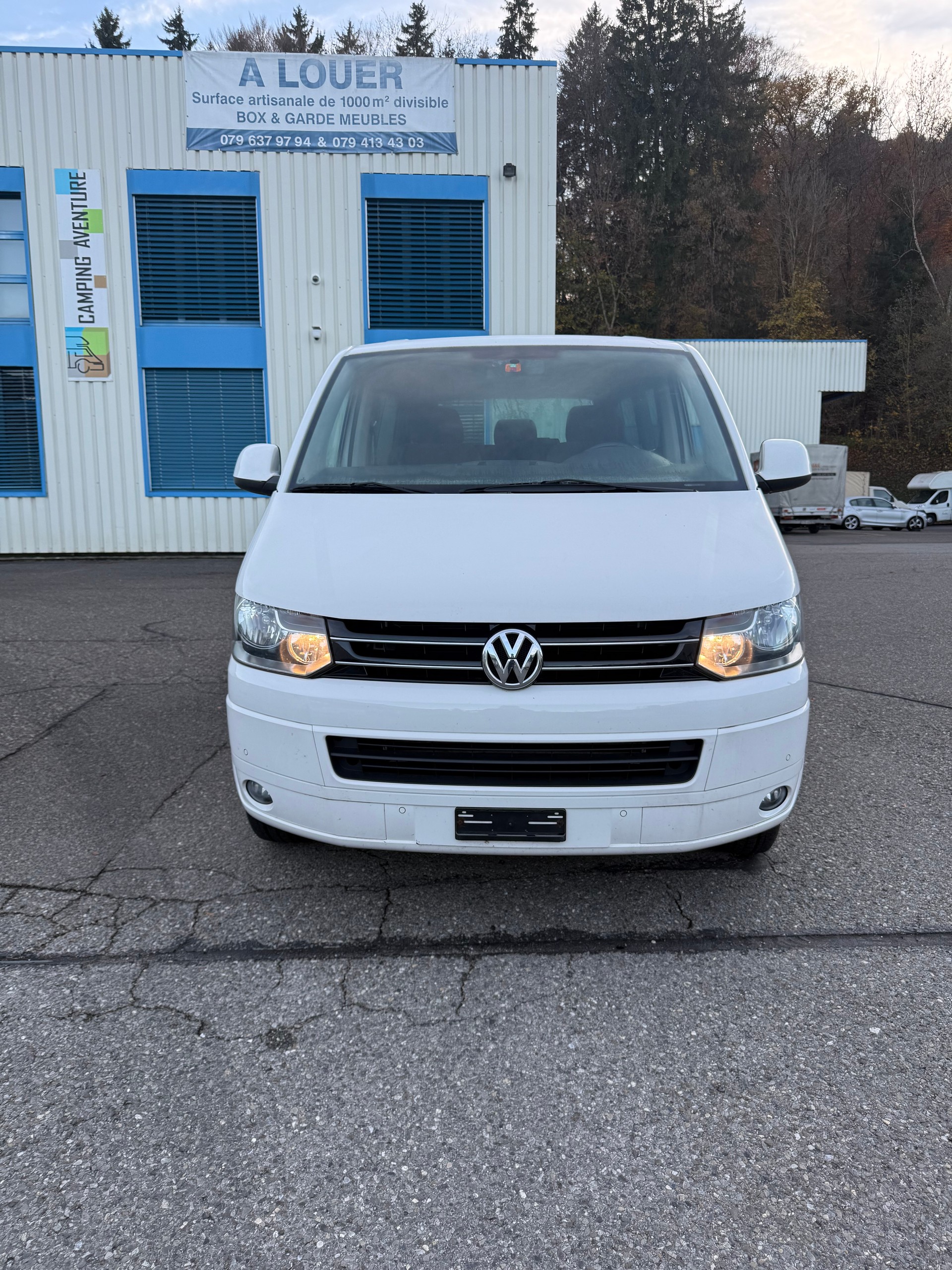 VW T5 Caravelle Comfortline 2.0 TDI CR DSG-image-1