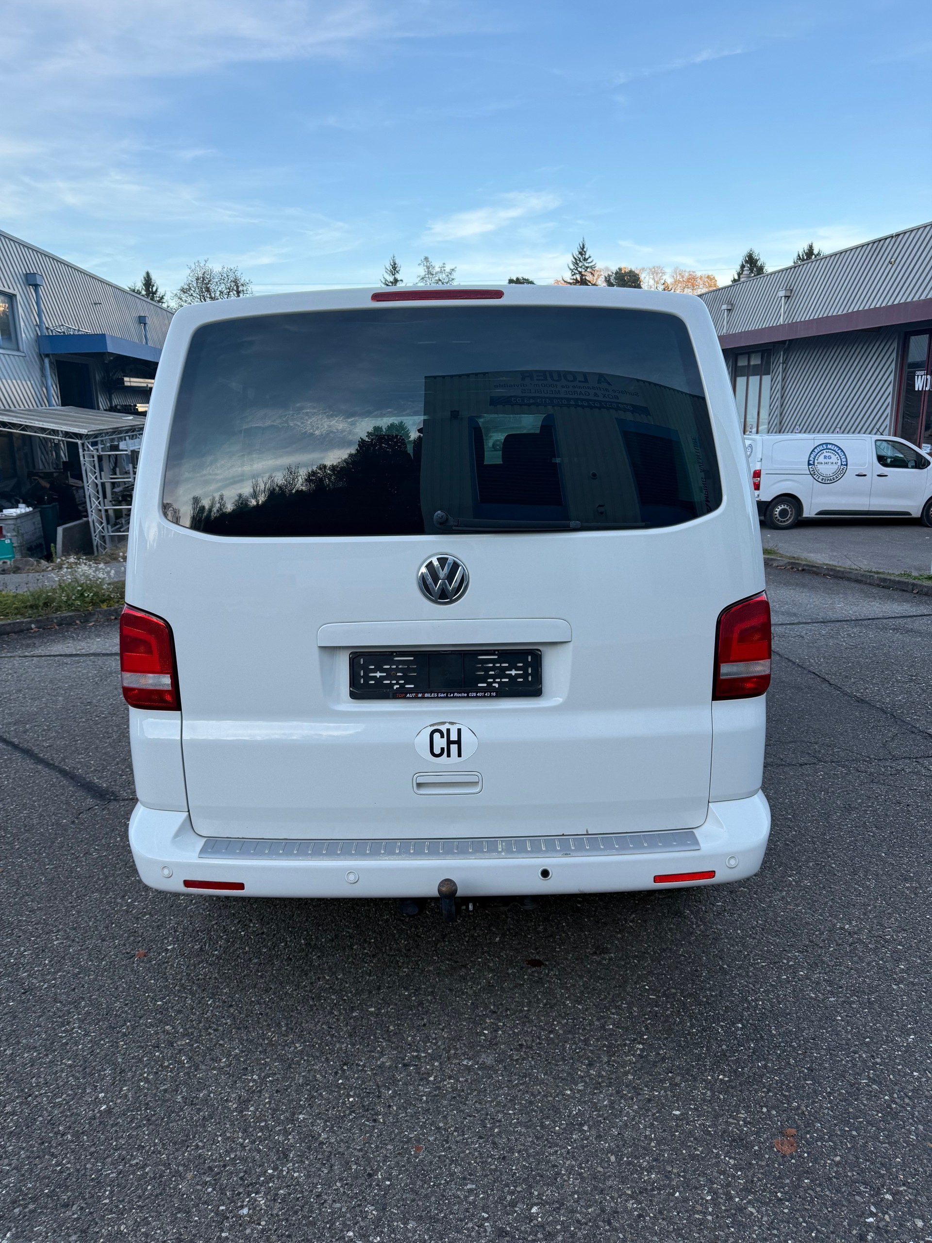 VW T5 Caravelle Comfortline 2.0 TDI CR DSG-image-4