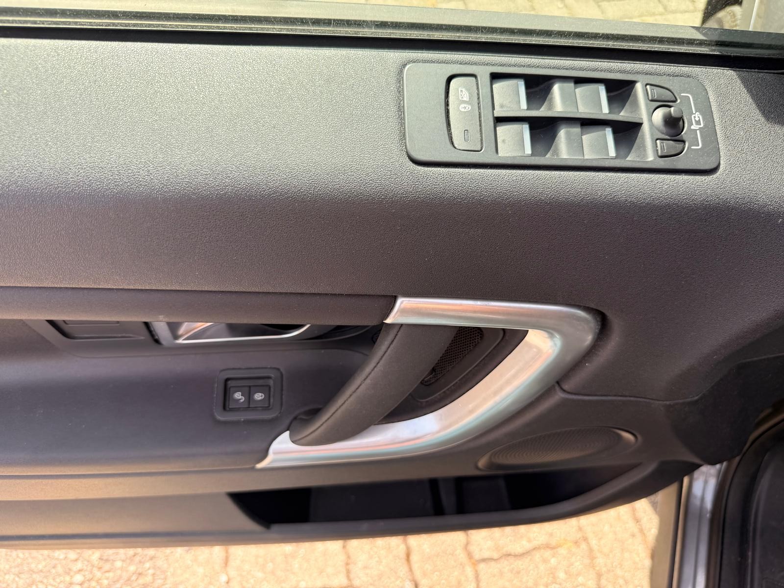 LAND ROVER Discovery Sport 2.0 TD4 HSE AT9 Voiture avec problème de turbo vendu dans sont état-image-12