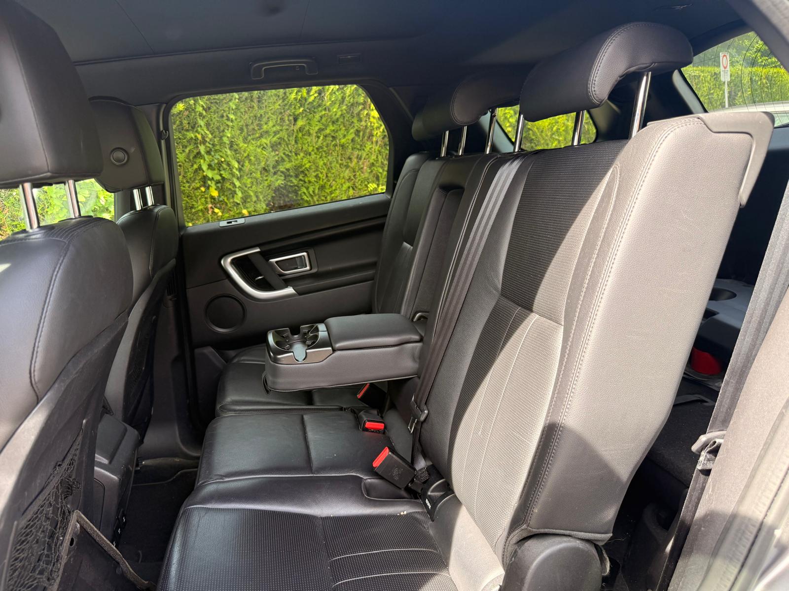 LAND ROVER Discovery Sport 2.0 TD4 HSE AT9 Voiture avec problème de turbo vendu dans sont état-image-10