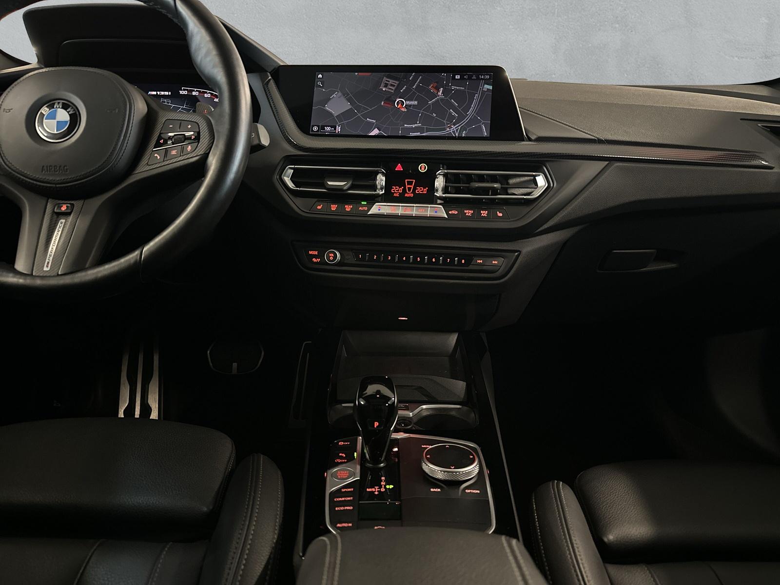 BMW M135i M performance xDrive F40 (CH)-image-13