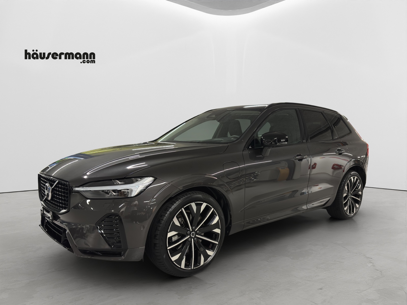 VOLVO XC60 2.0 T8 TE Xcentric eAWD-image-0