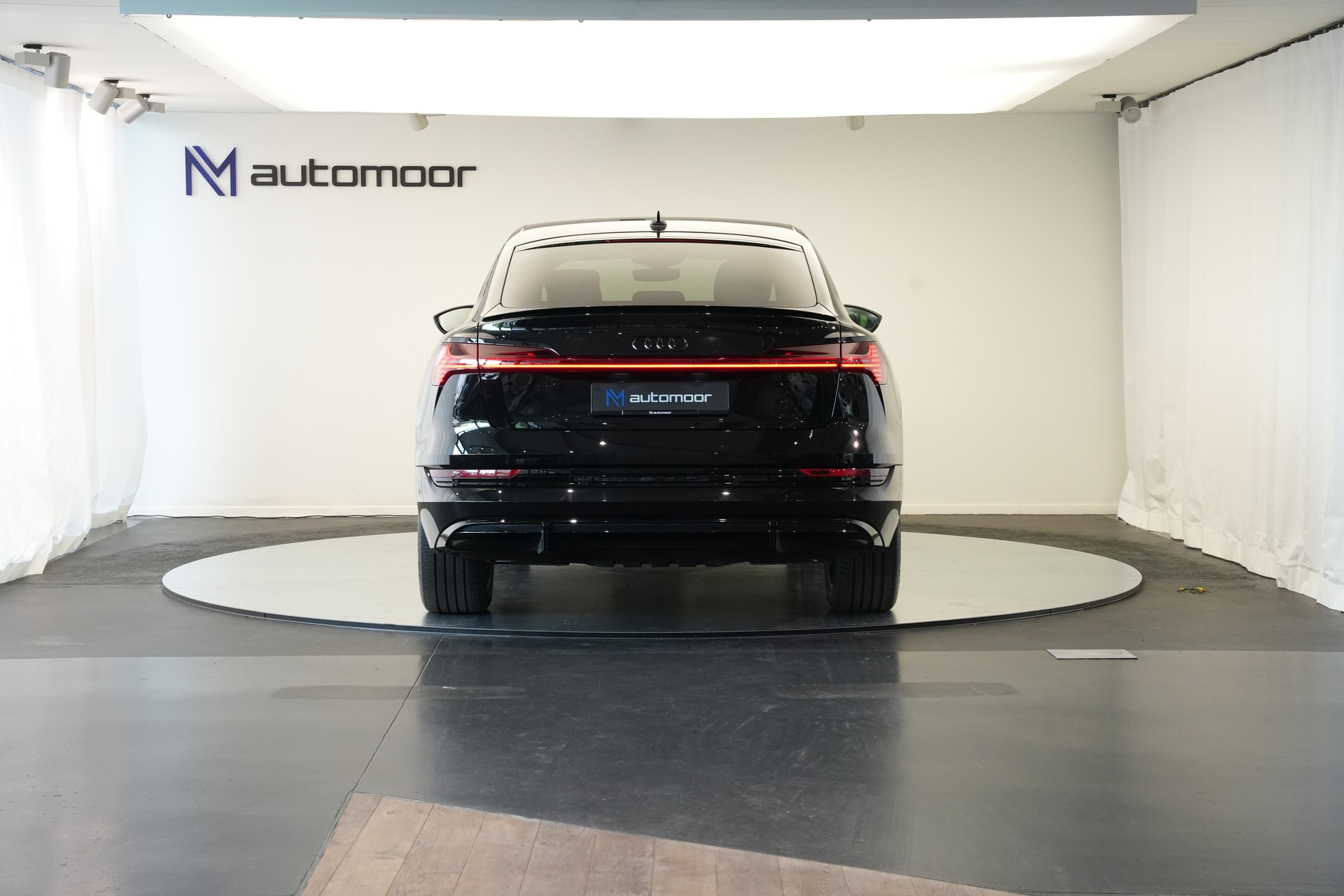 AUDI e-tron 50 Sportback S Line Attraction quattro-image-5