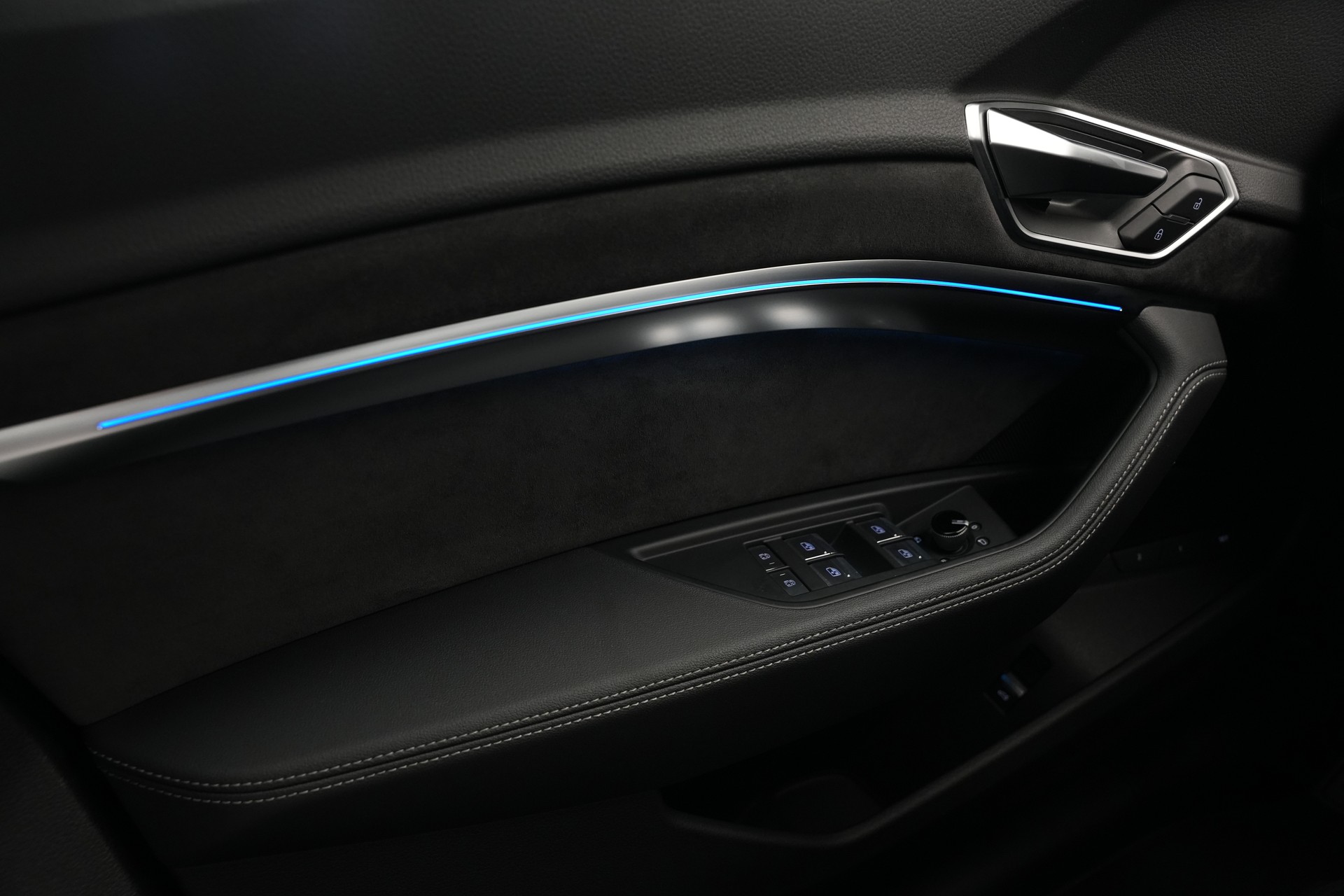 AUDI e-tron 50 Sportback S Line Attraction quattro-image-33