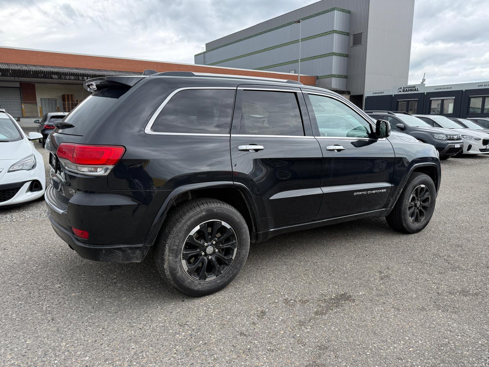 JEEP Grand Cherokee 3.0 CRD 250 Overland-image-7