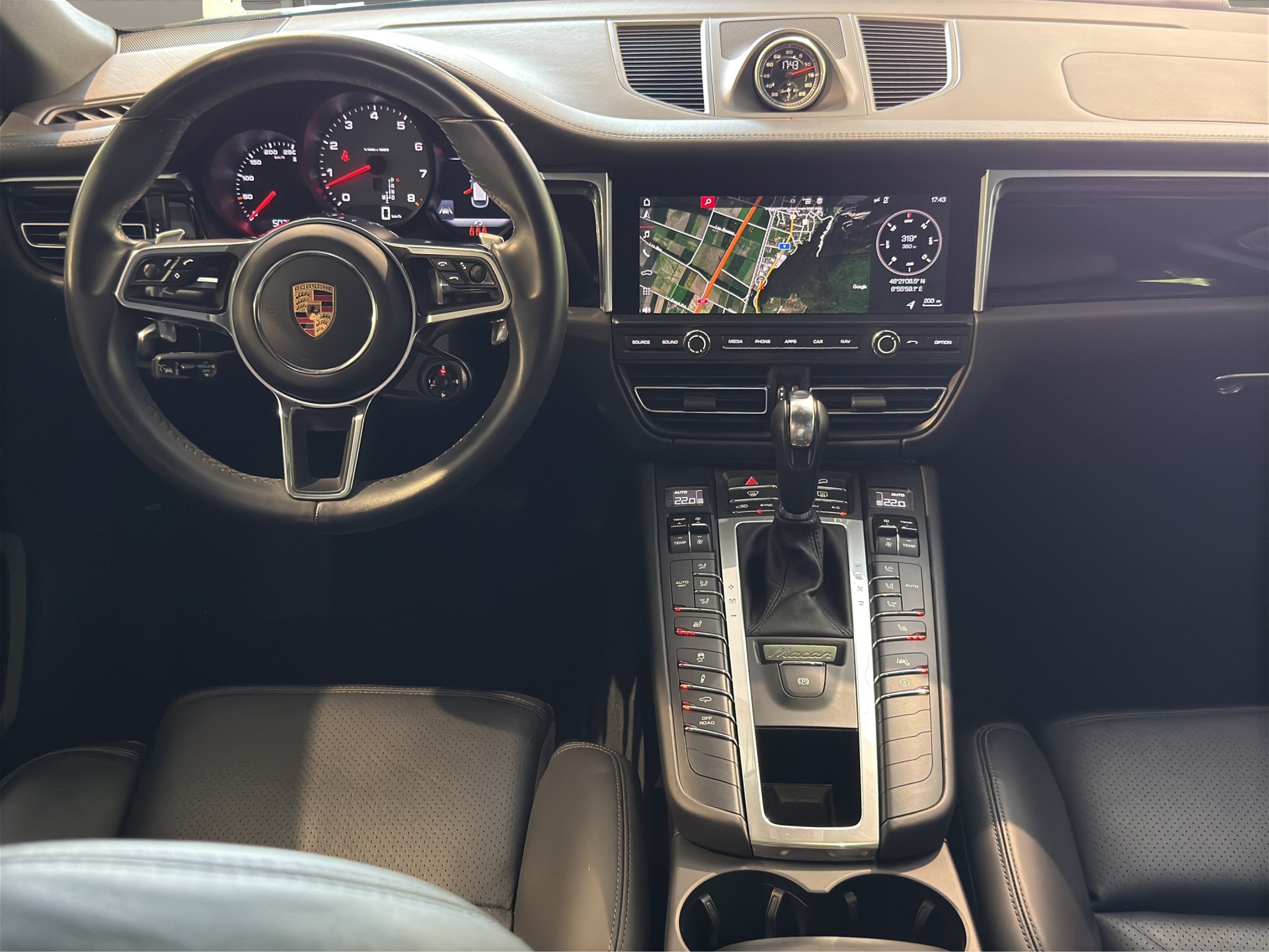 PORSCHE Macan S PDK-image-9