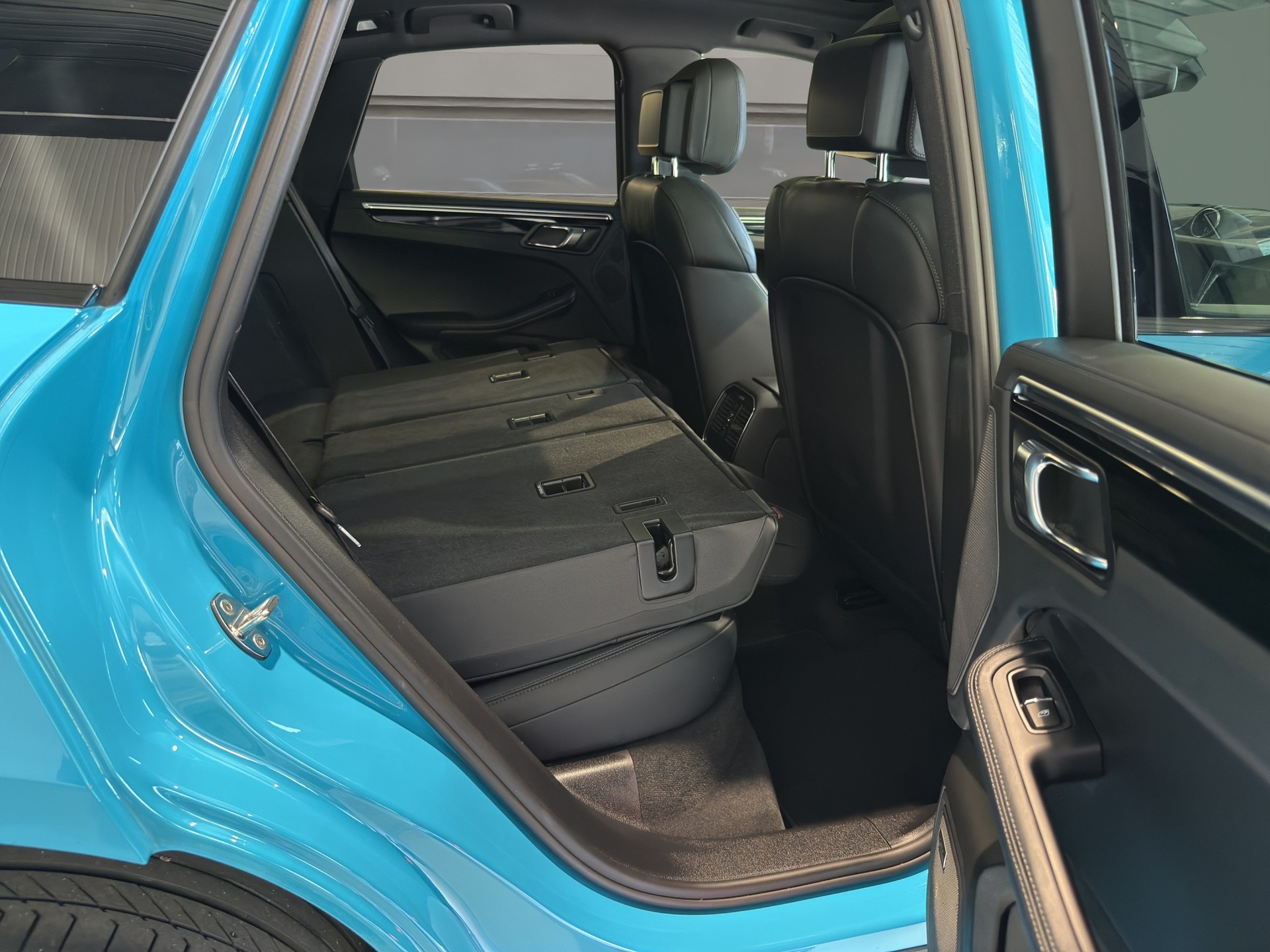PORSCHE Macan S PDK-image-26