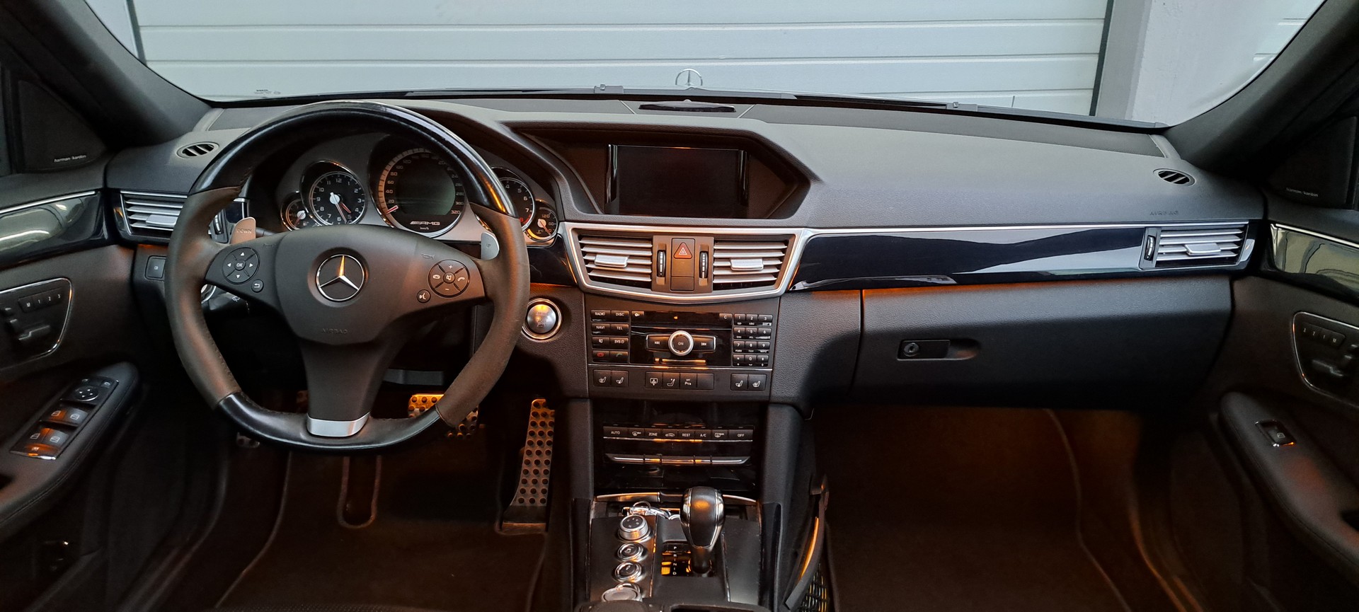 MERCEDES-BENZ E 63 AMG Speedshift MCT-image-6