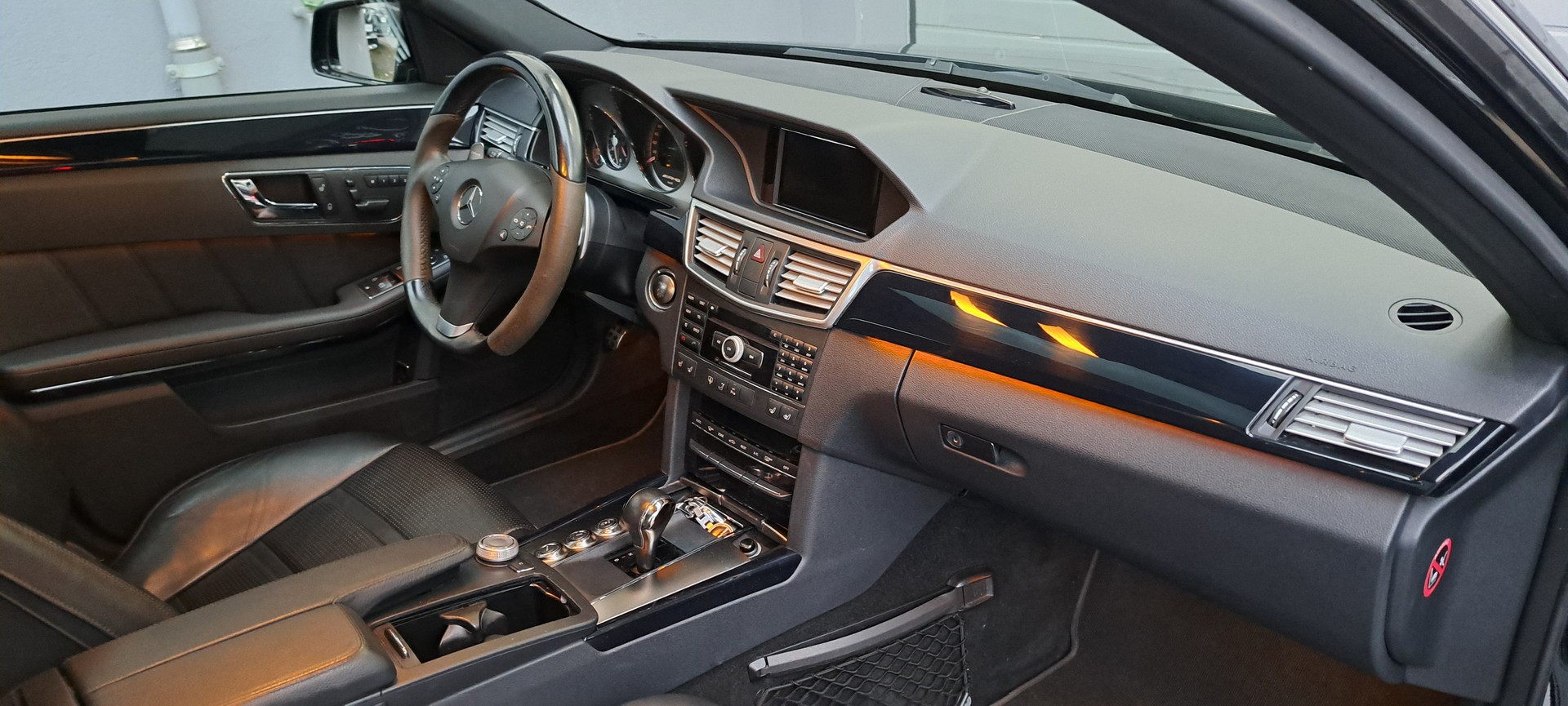 MERCEDES-BENZ E 63 AMG Speedshift MCT-image-9