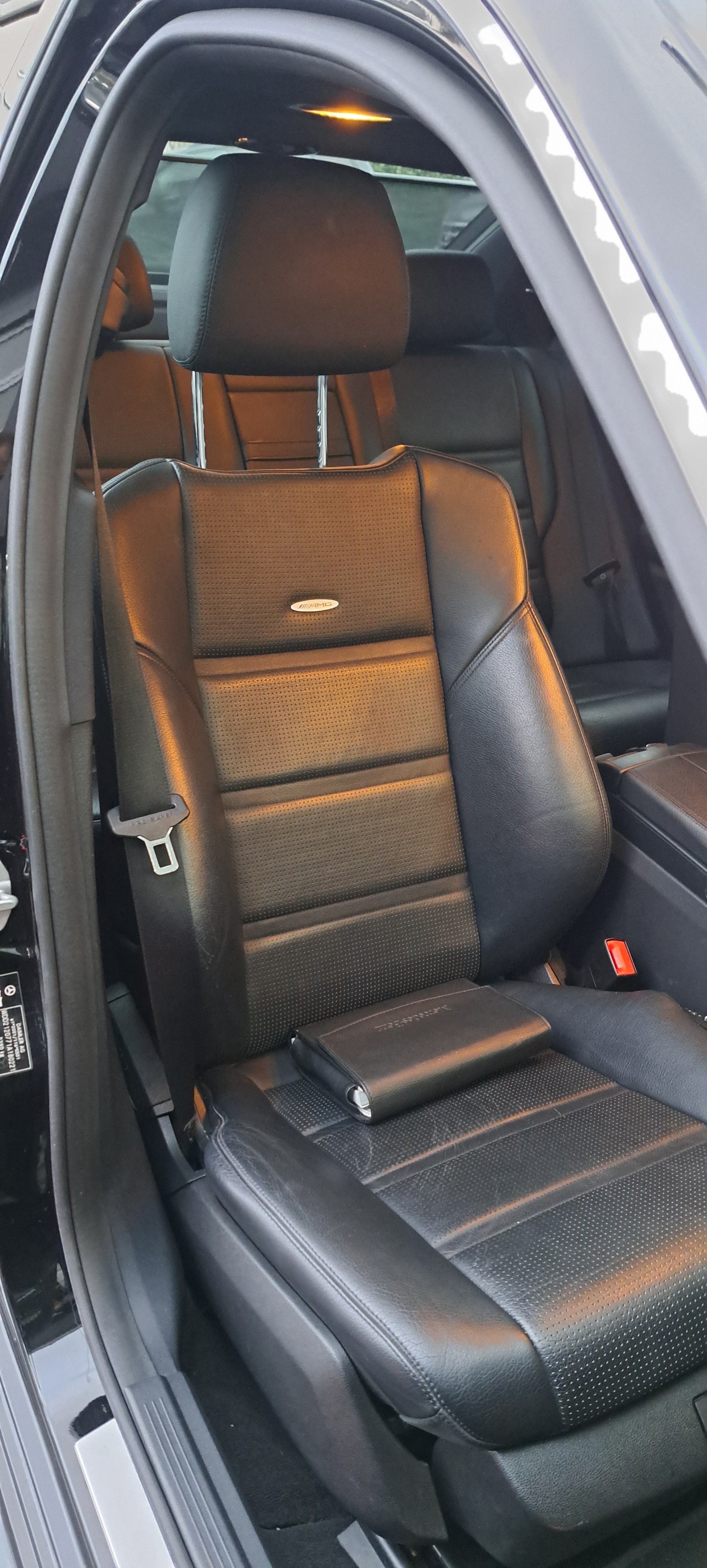 MERCEDES-BENZ E 63 AMG Speedshift MCT-image-5