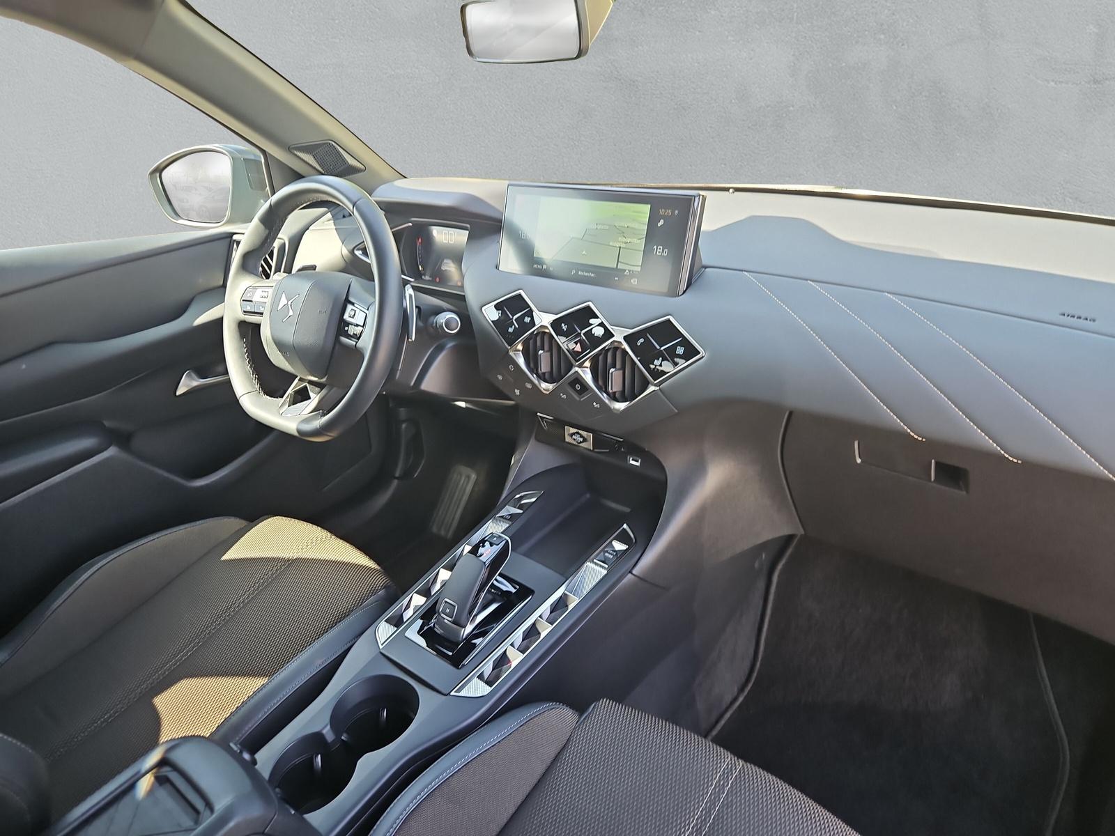 DS AUTOMOBILES 3 Crossback 1.2 PureTech 130 Club (CH)-image-14