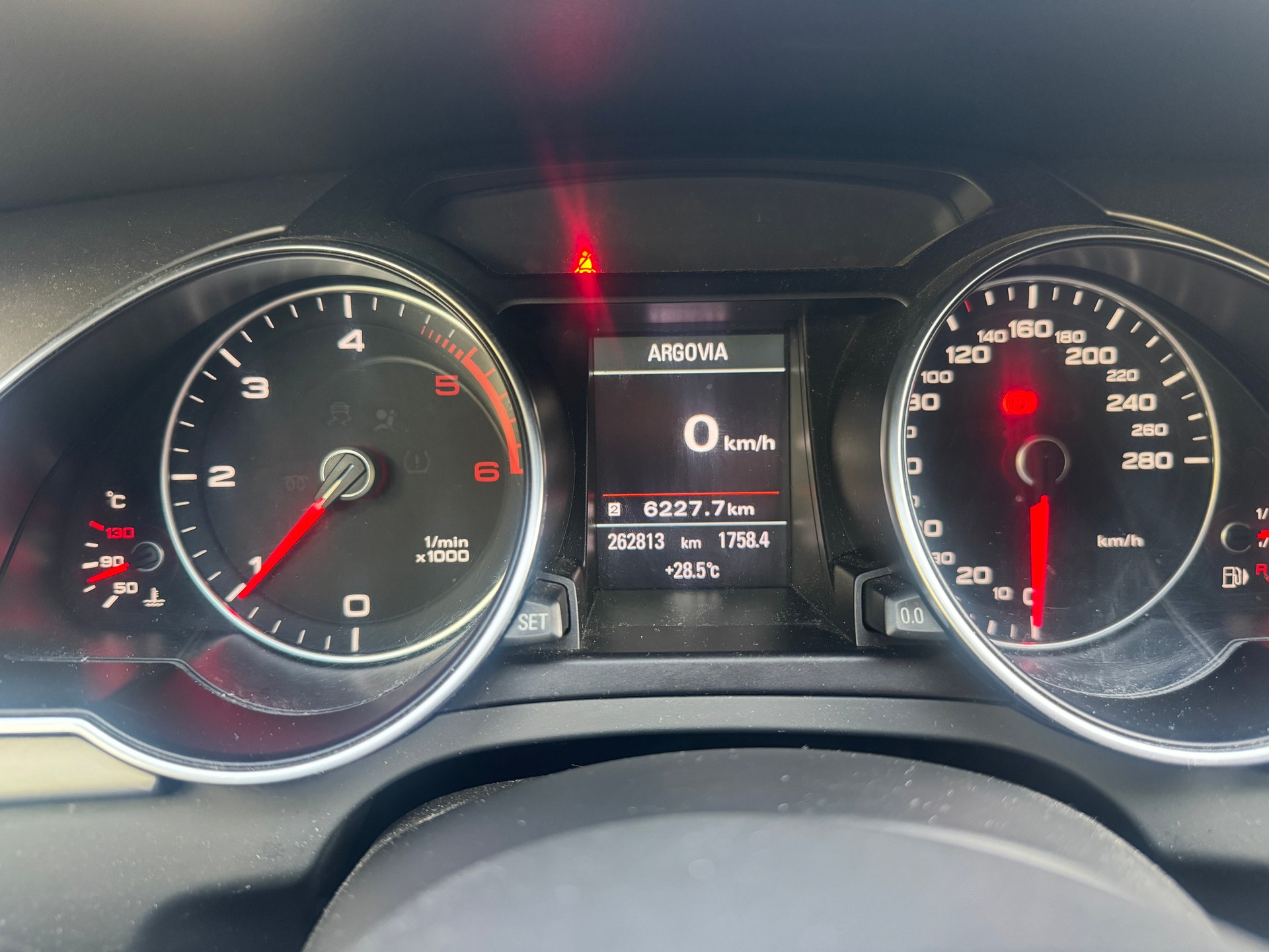 AUDI A5 Sportback 2.0 TDI-image-12