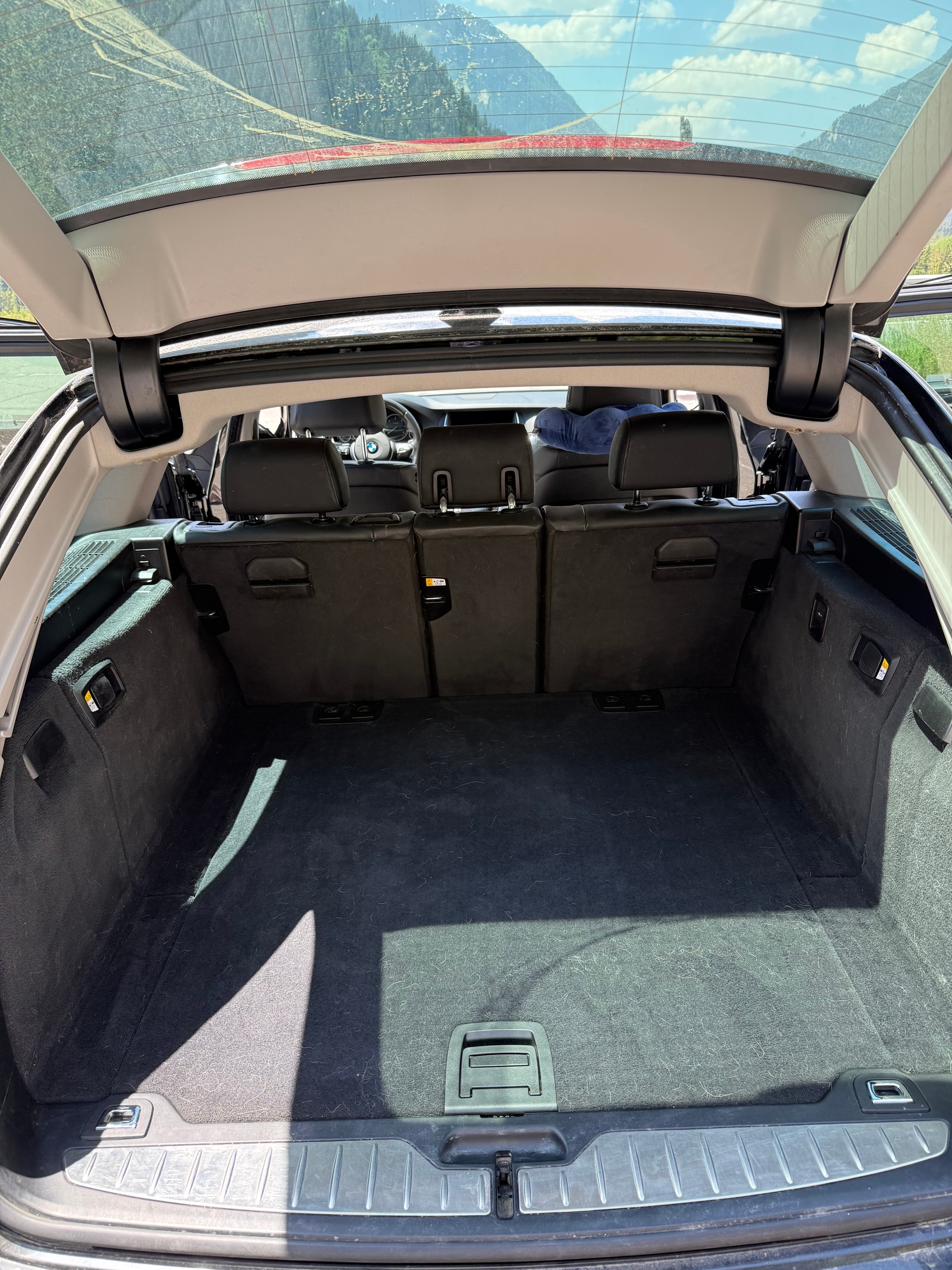 BMW 520d xDrive Luxury Line-image-3