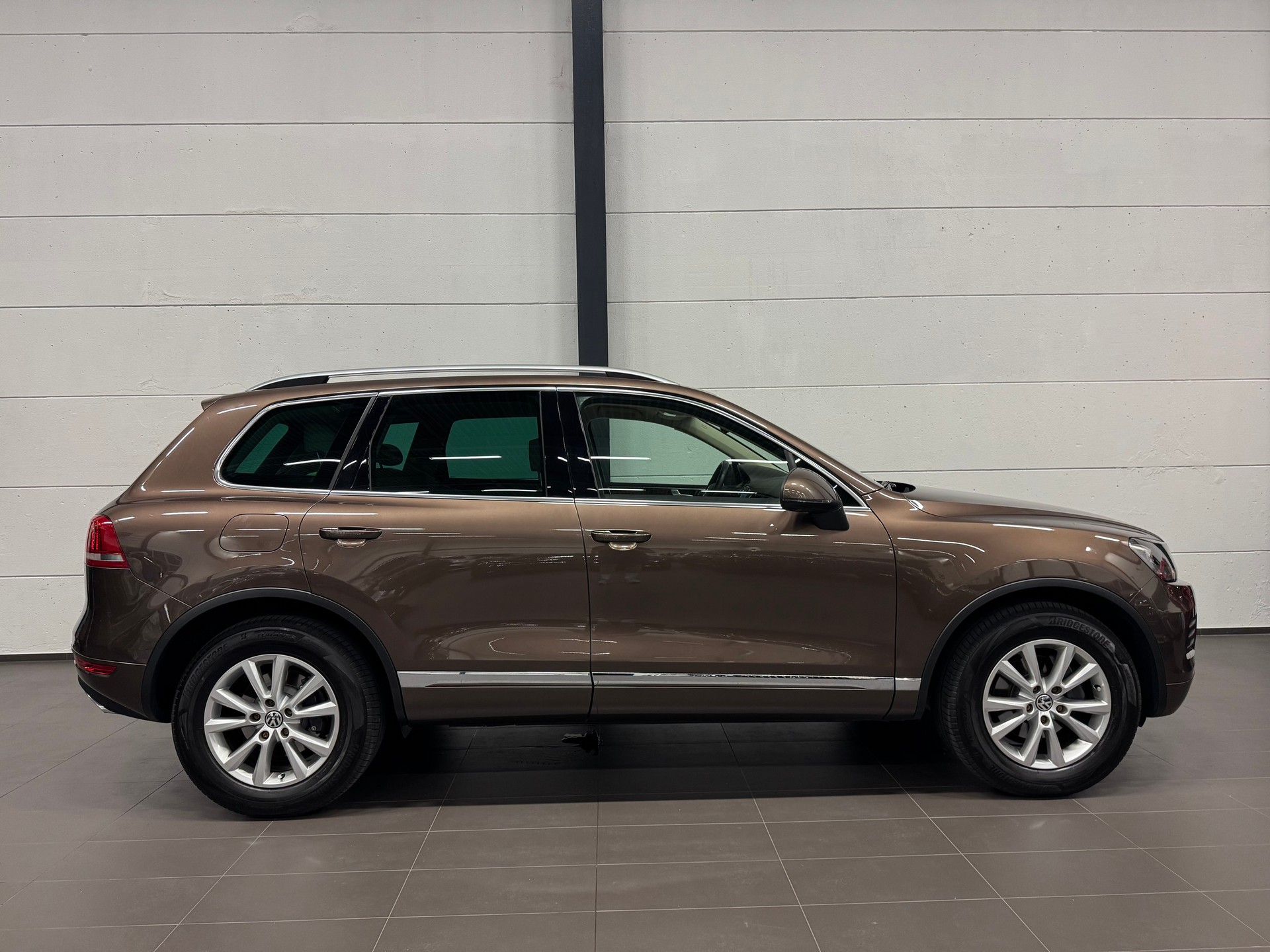 VW Touareg 3.0 TDI BlueMotion Technology Tiptronic-image-9