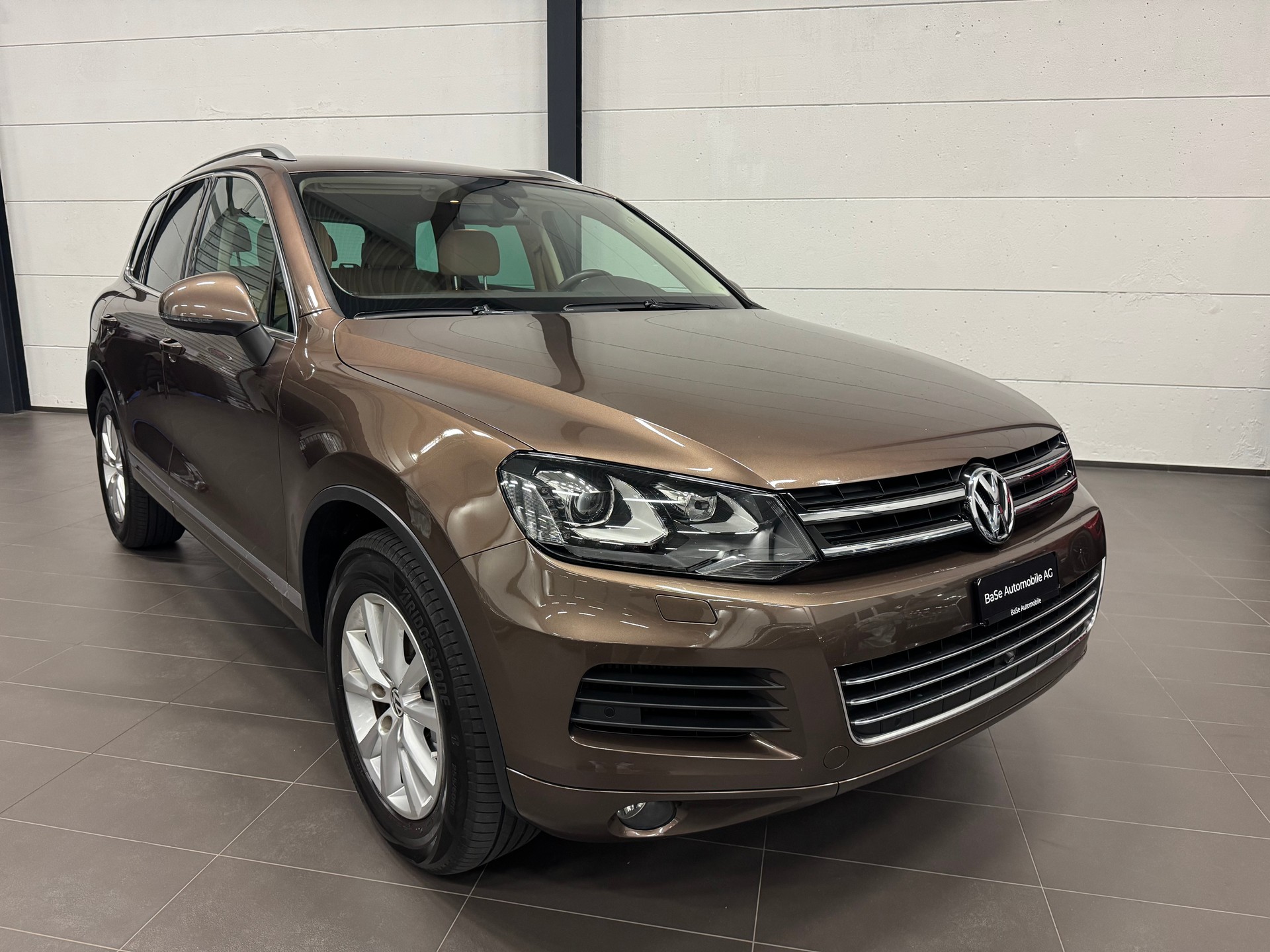 VW Touareg 3.0 TDI BlueMotion Technology Tiptronic-image-1
