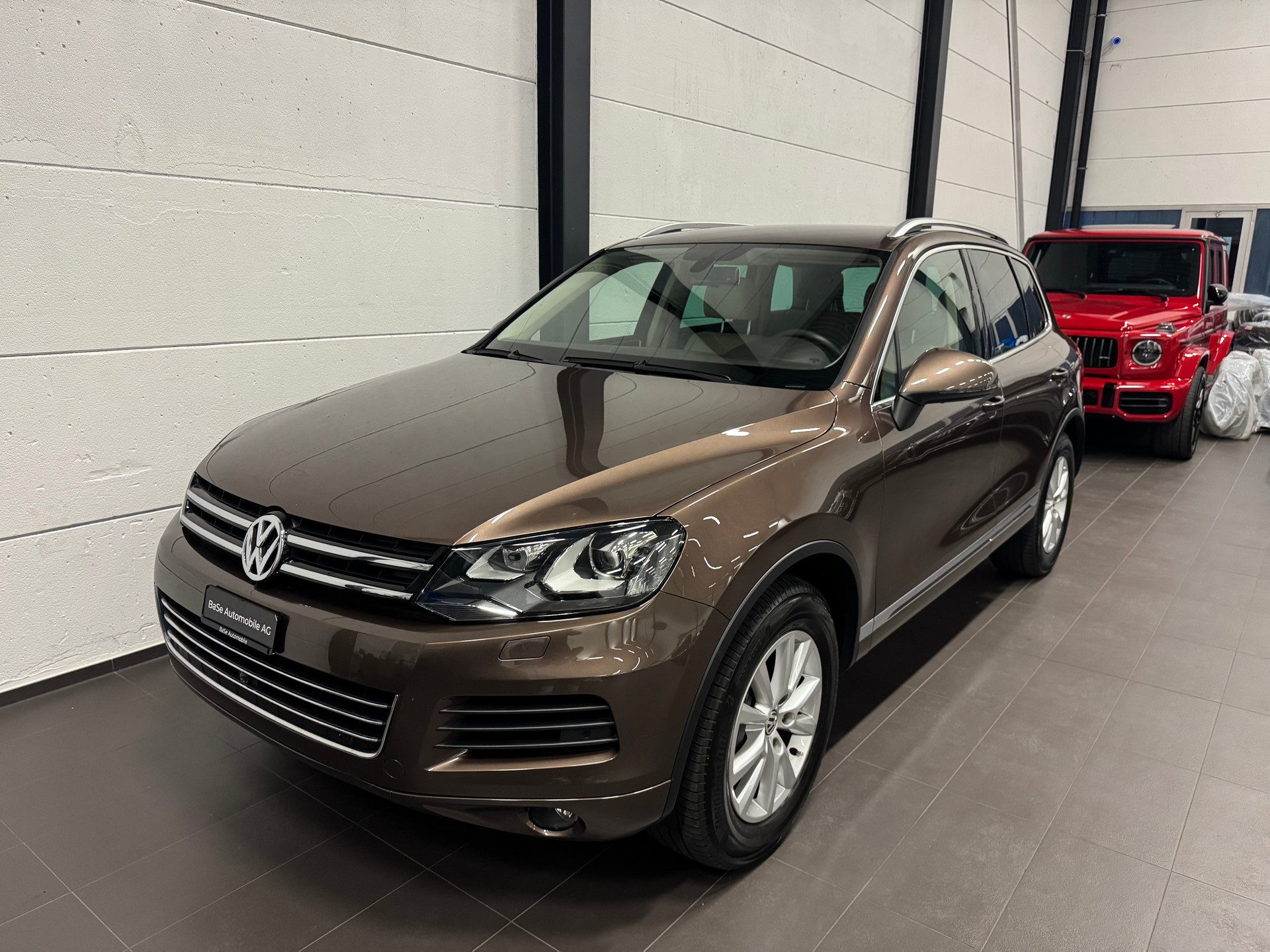 VW Touareg 3.0 TDI BlueMotion Technology Tiptronic-image-2