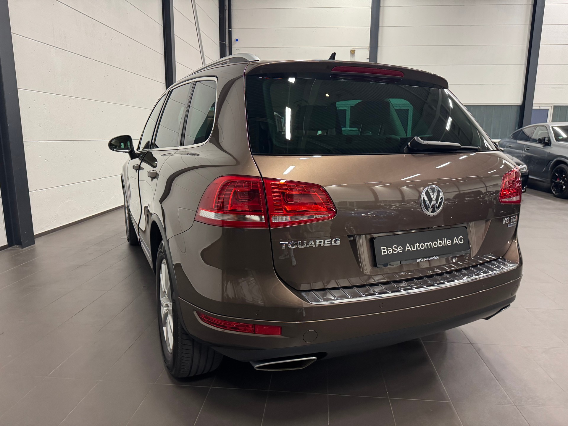 VW Touareg 3.0 TDI BlueMotion Technology Tiptronic-image-14