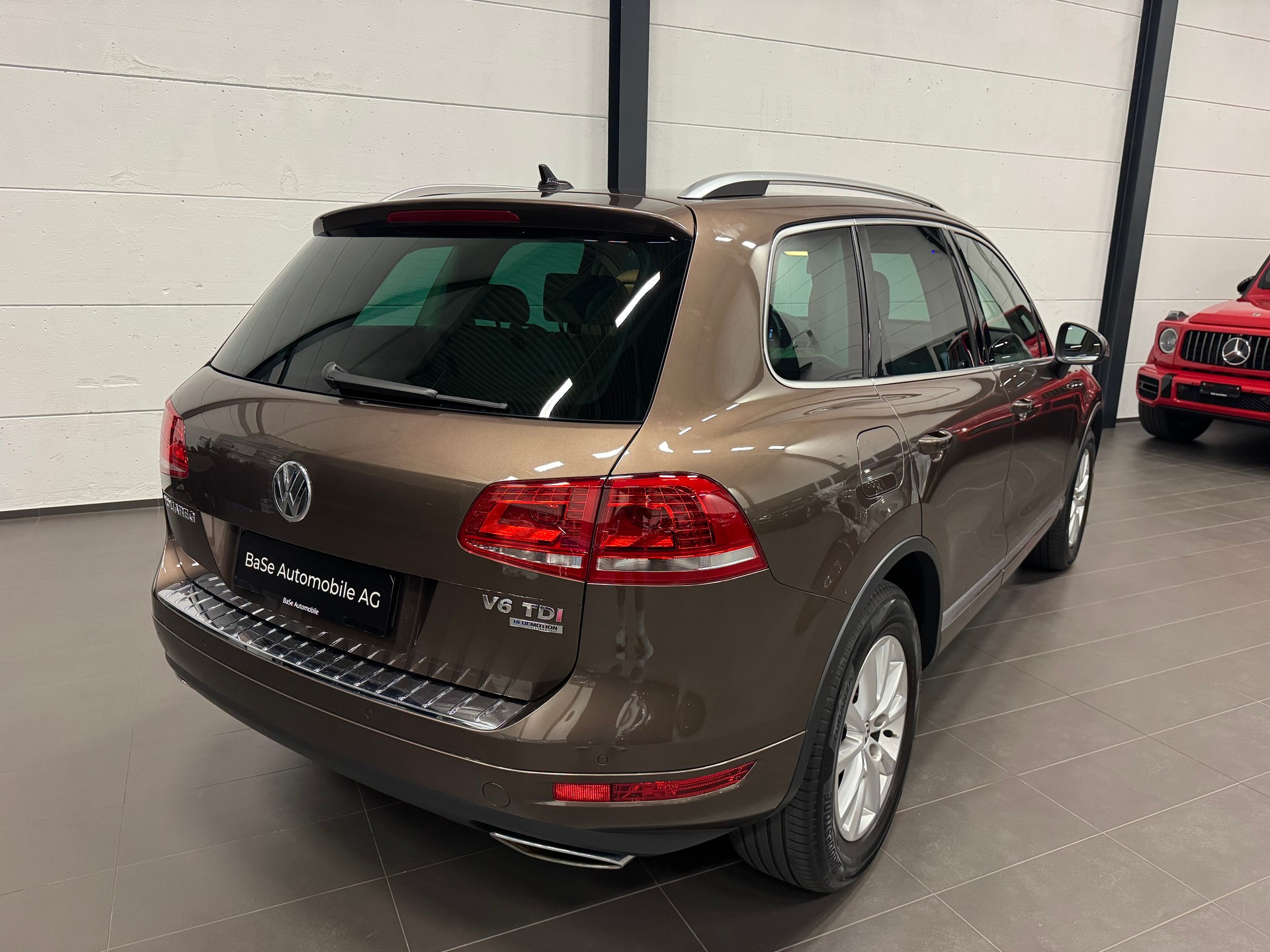 VW Touareg 3.0 TDI BlueMotion Technology Tiptronic-image-12