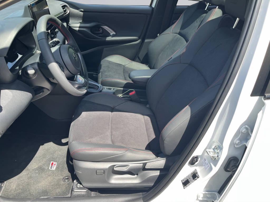 TOYOTA Yaris 1.5 VVT-i HSD GR Sport-image-8