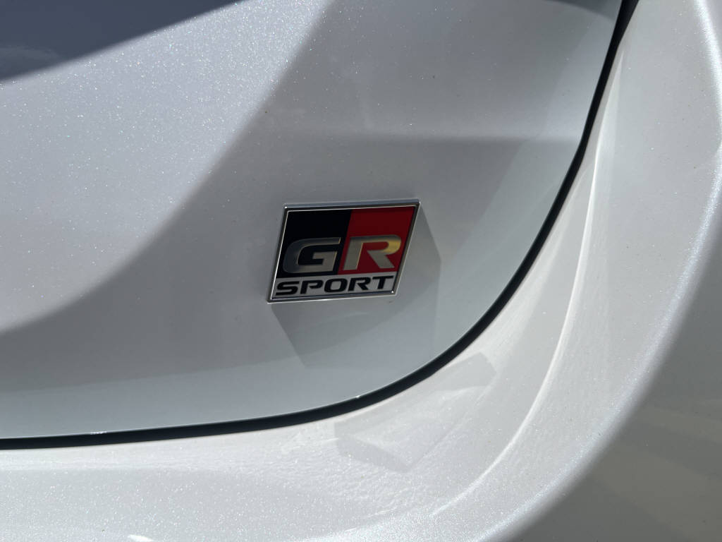 TOYOTA Yaris 1.5 VVT-i HSD GR Sport-image-18