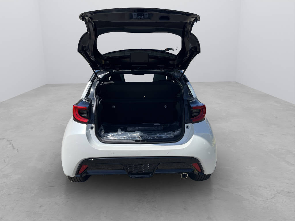 TOYOTA Yaris 1.5 VVT-i HSD GR Sport-image-14