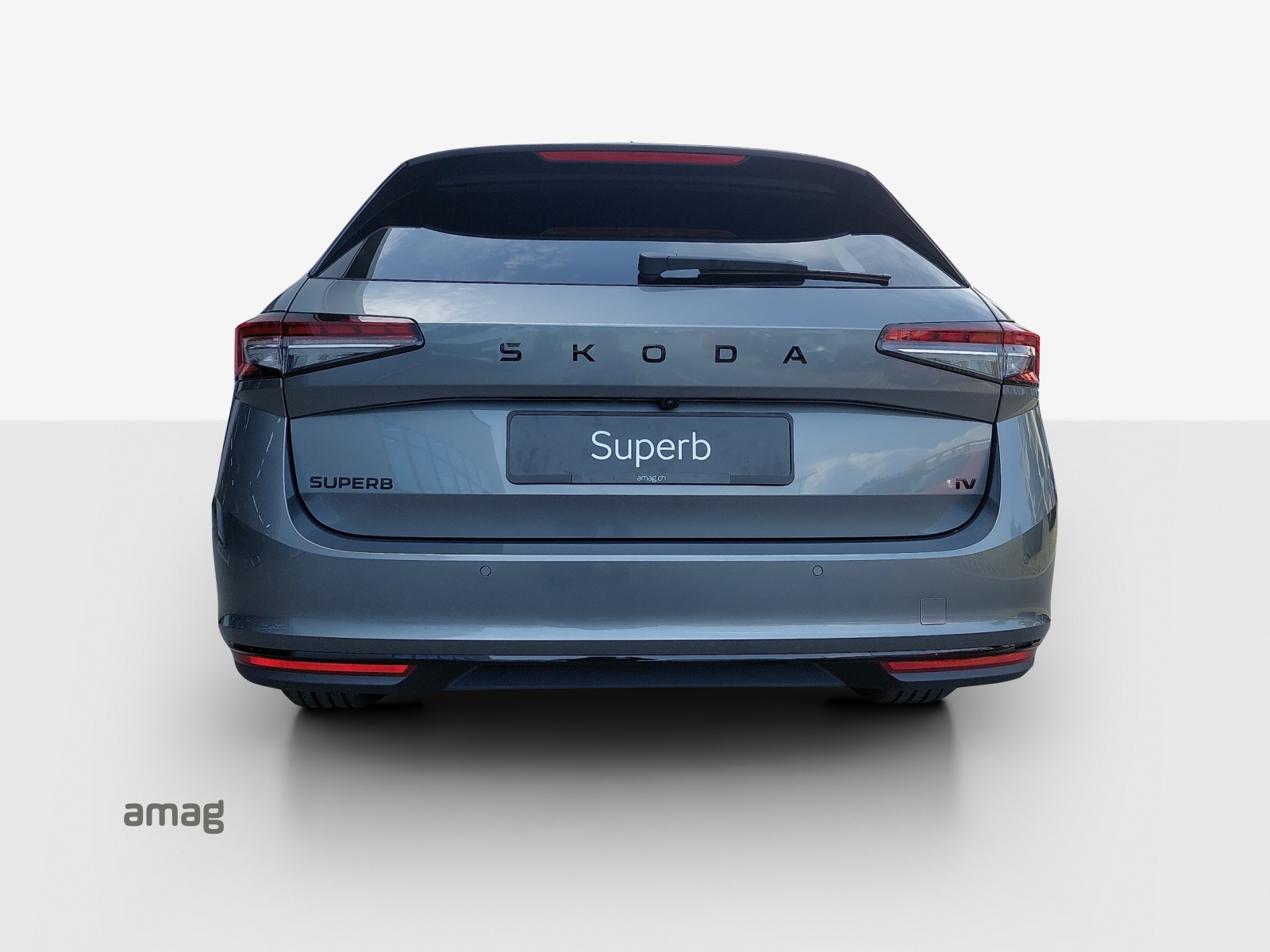 SKODA Superb Combi 1.5 TSI PHEV Sportline DSG-image-3