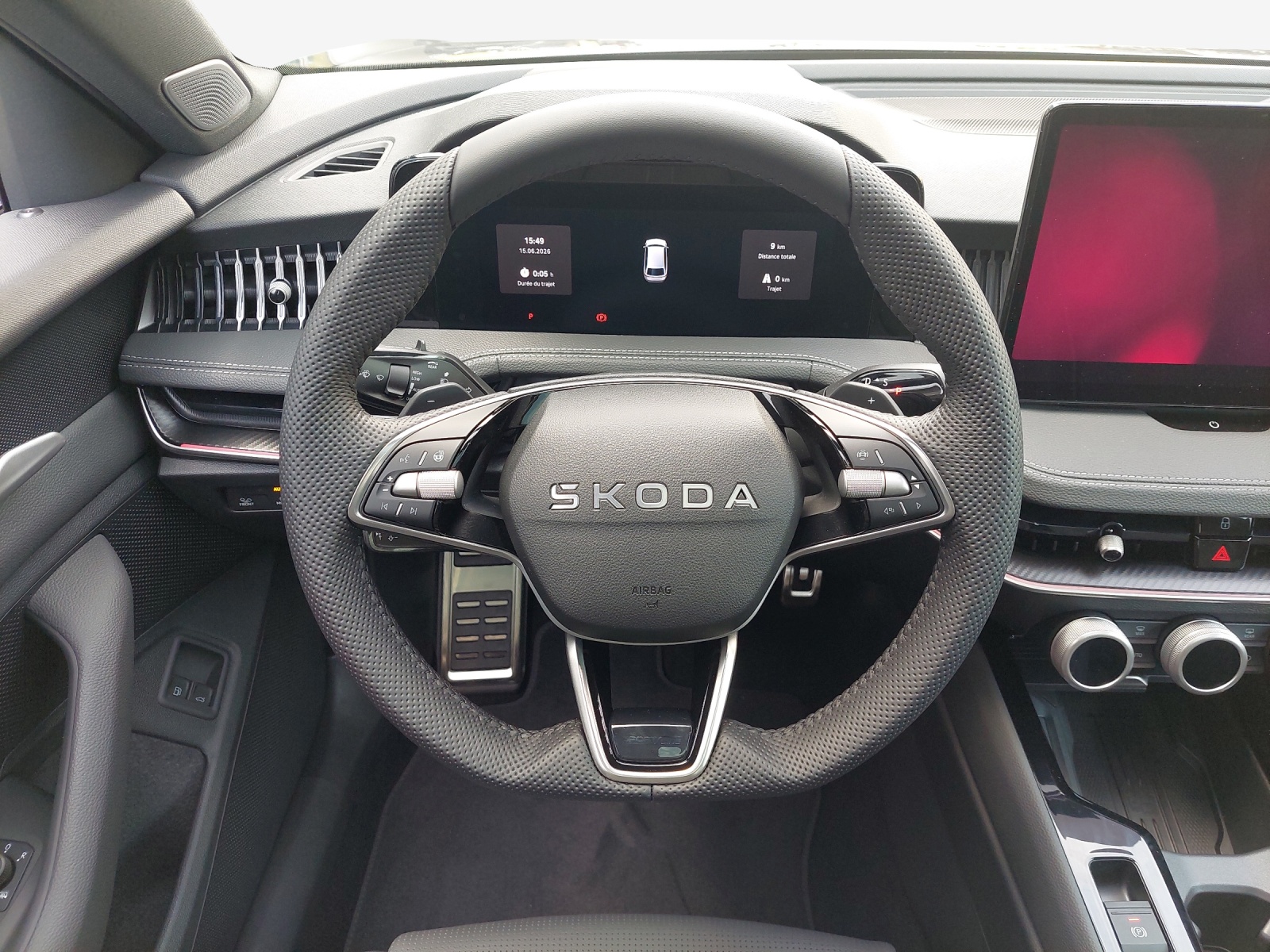 SKODA Superb Combi 1.5 TSI PHEV Sportline DSG-image-9