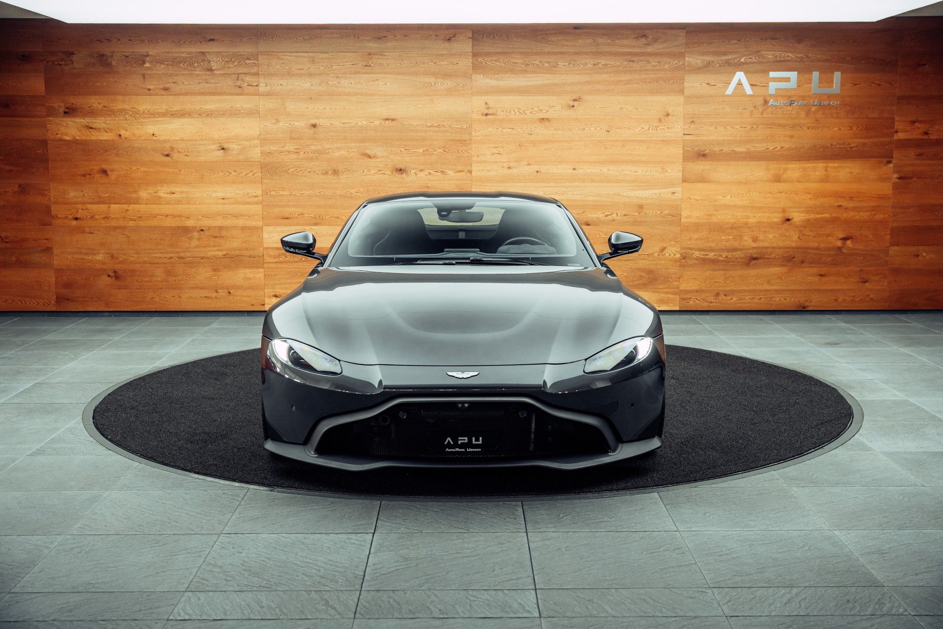 ASTON MARTIN V8 Vantage 4.0 Coupé-image-17