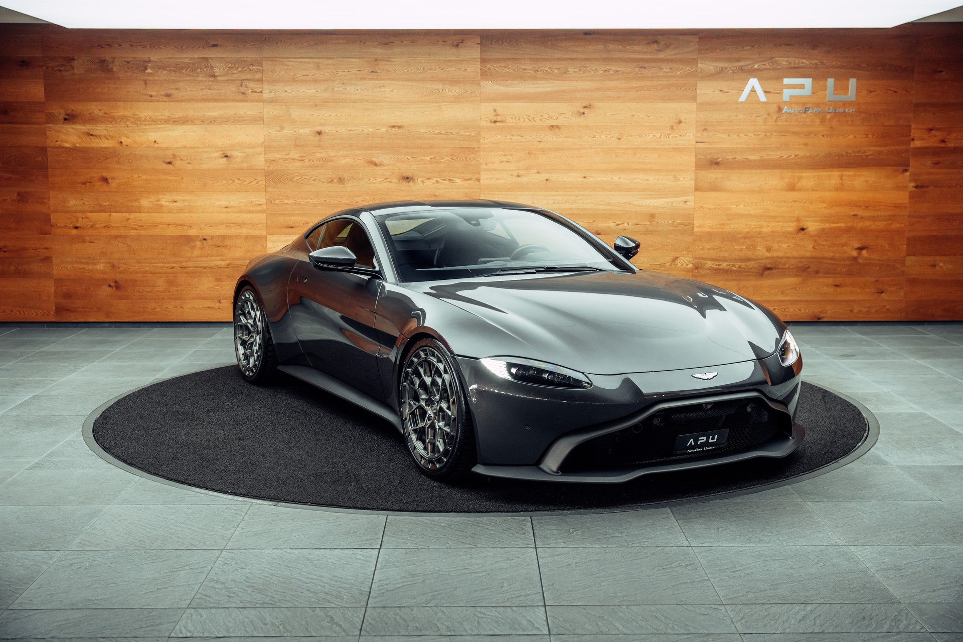 ASTON MARTIN V8 Vantage 4.0 Coupé-image-0
