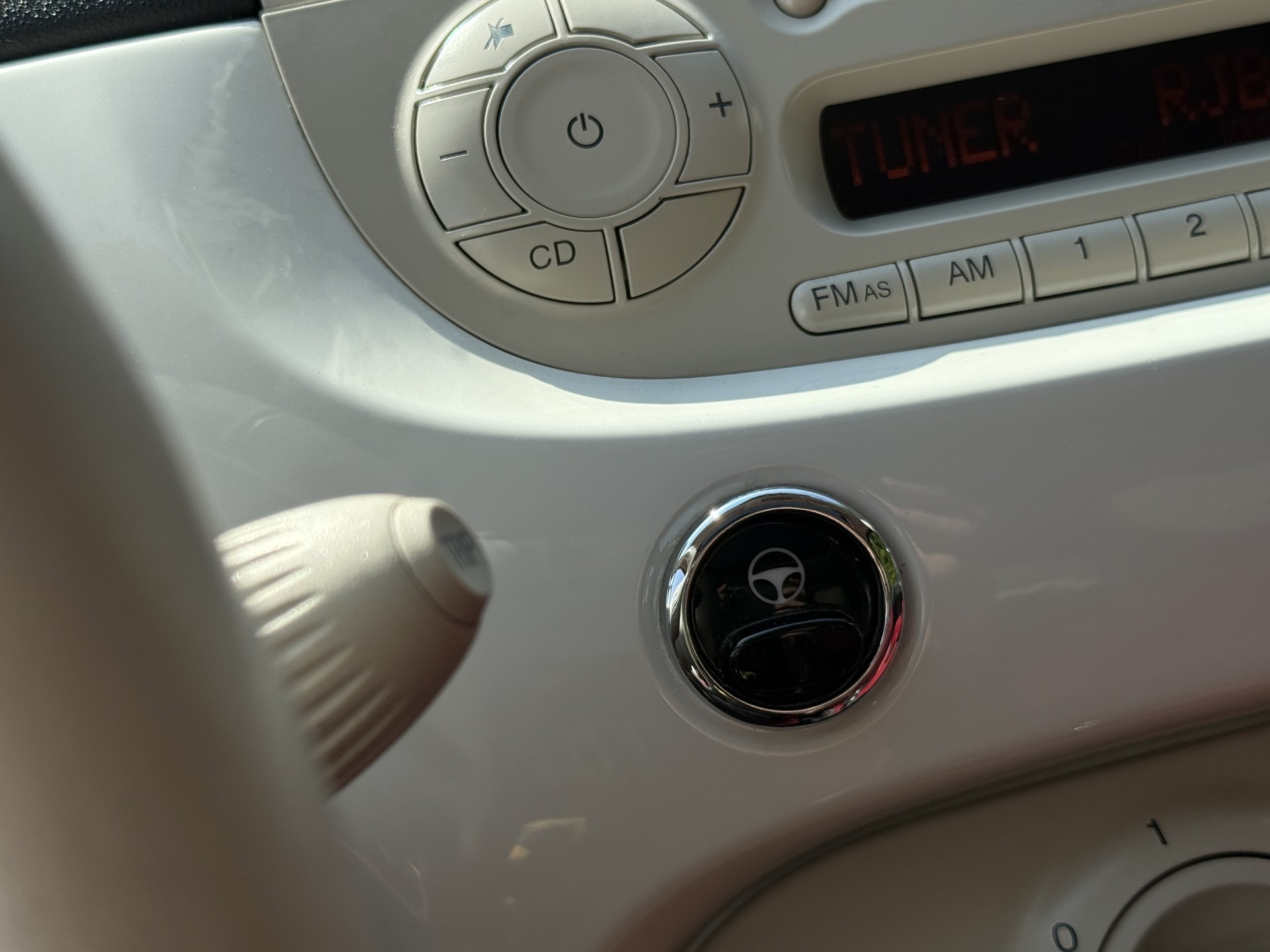 FIAT 500 1.2 Lounge / Frisch ab MFK-image-24