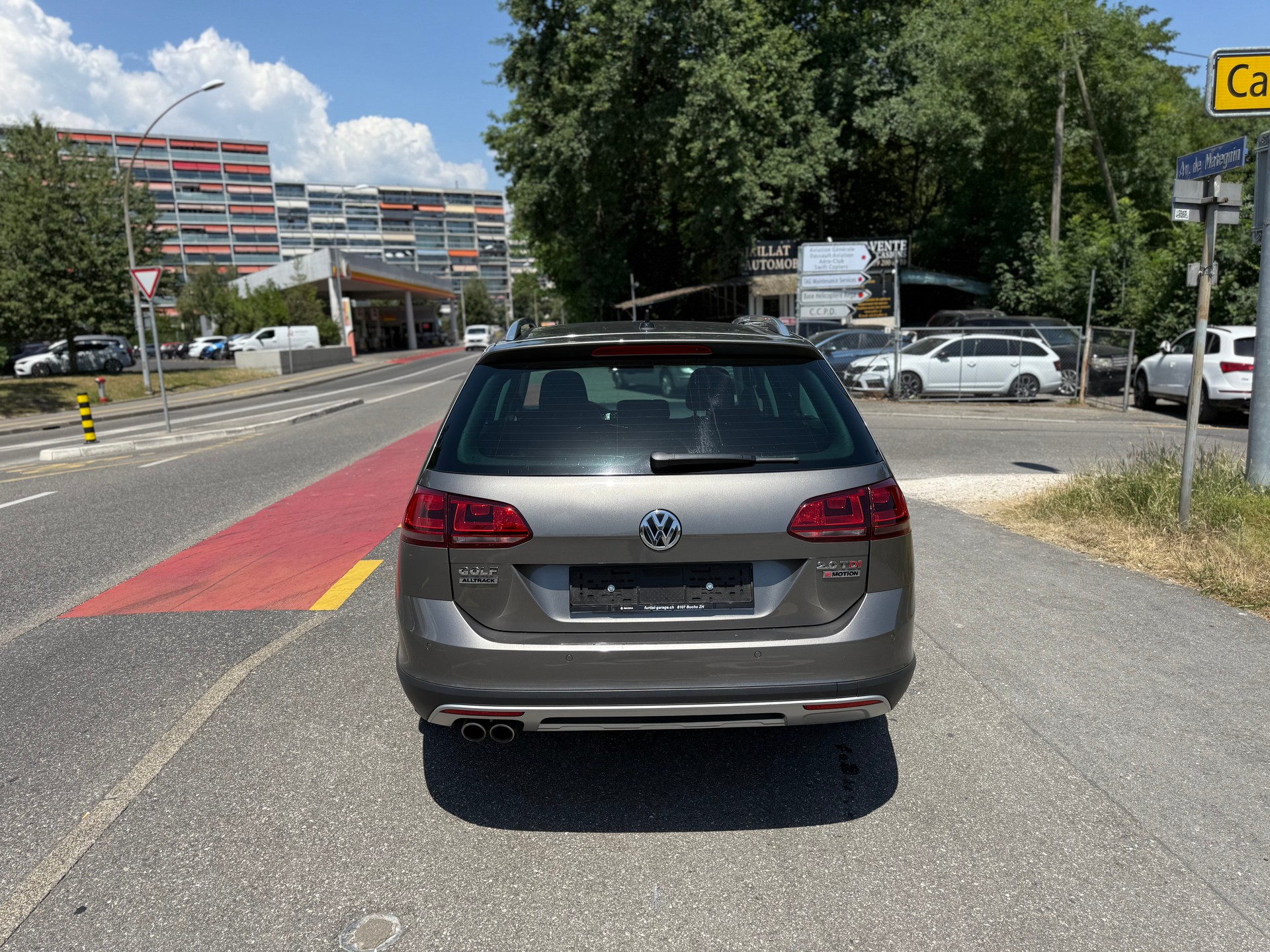 VW Golf 2.0 TDI Alltrack 4Motion-image-5