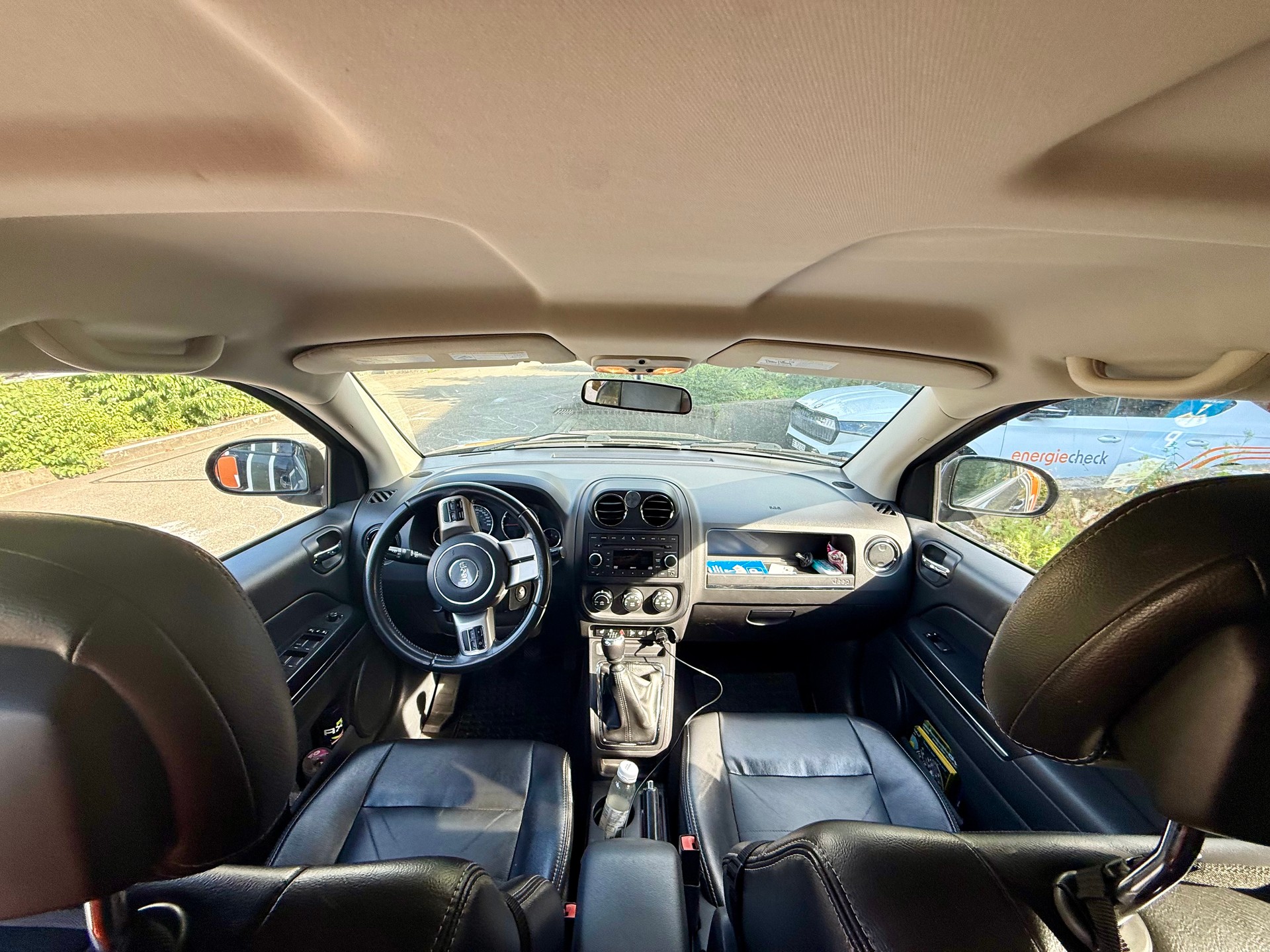 JEEP 2.2 CRD Limited-image-2