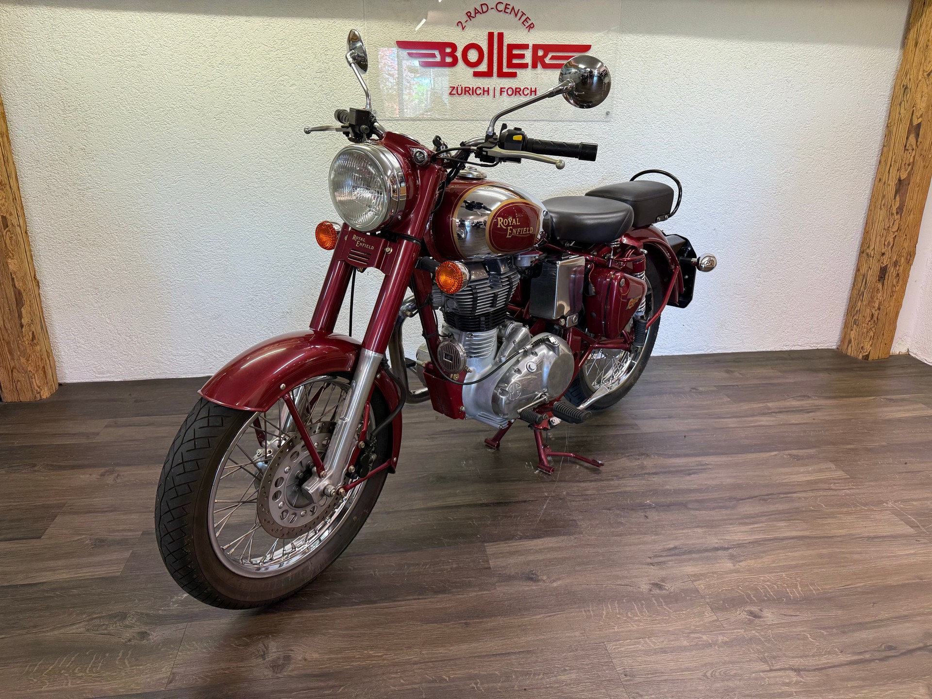 ROYAL ENFIELD Bullet 500i EFI-showroom-element-1