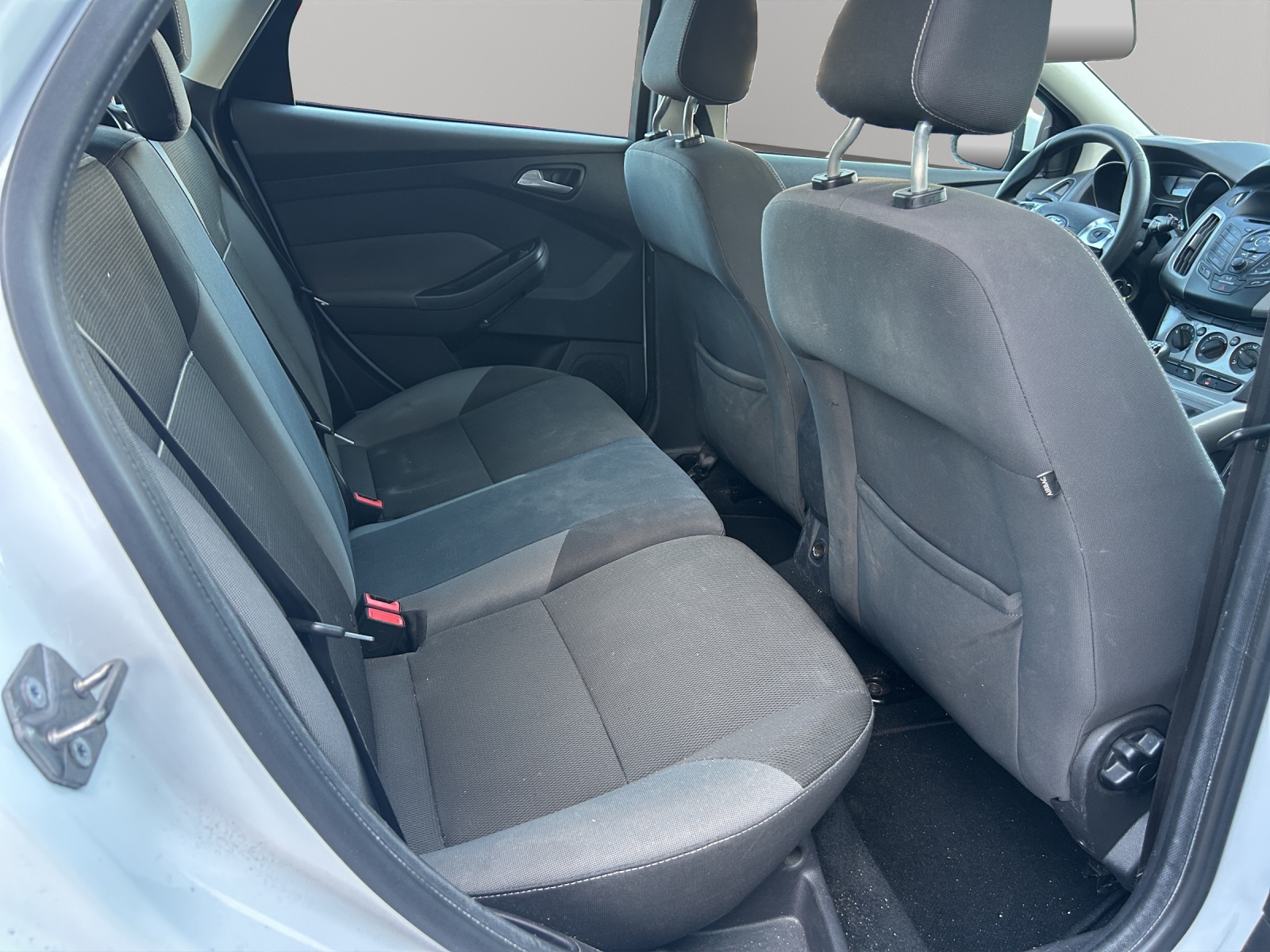 FORD Focus 1.6 TDCi Trend-image-14