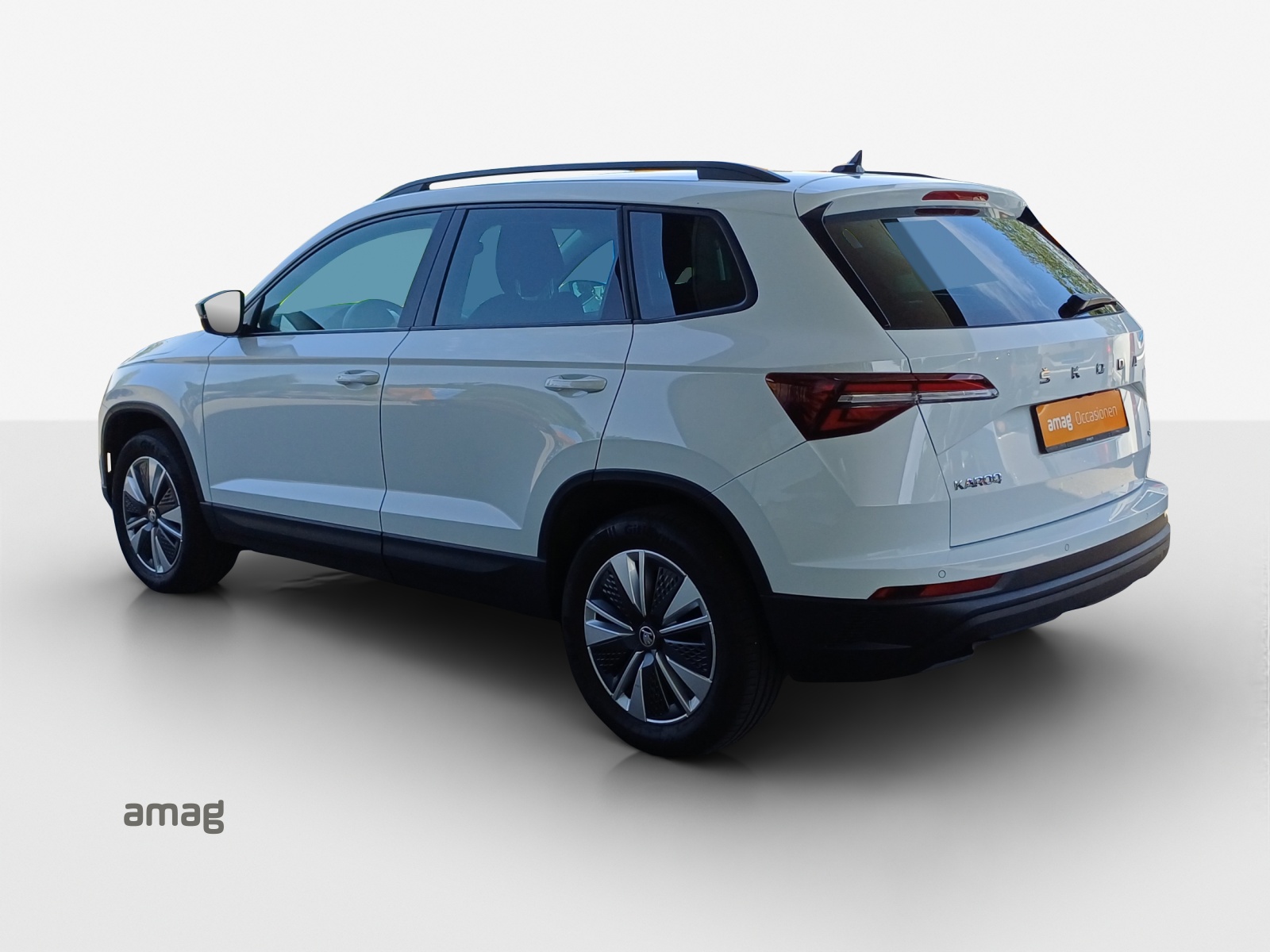 SKODA Karoq 2.0 TDI CR Ambition 4x4 DSG-image-2