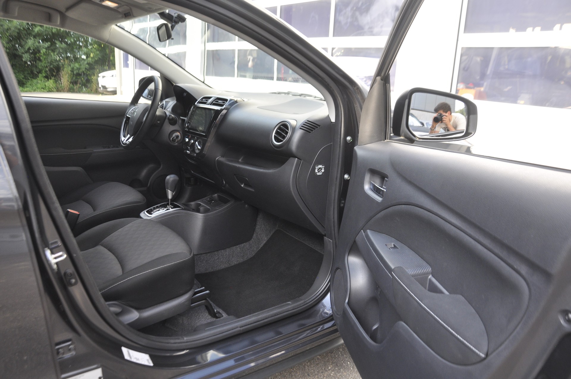 MITSUBISHI Space Star 1.2 CVT Inform I Automatik-image-7