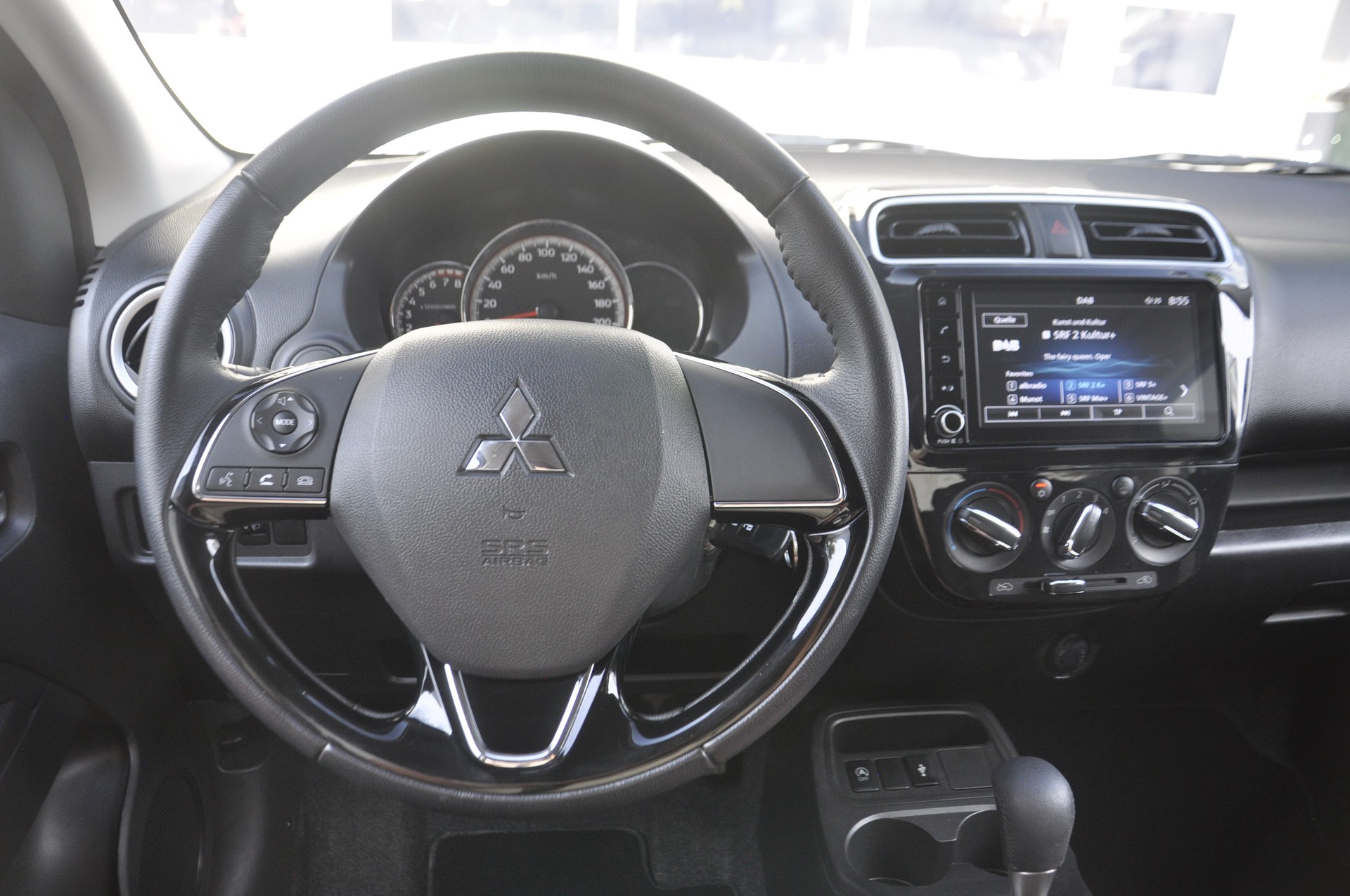 MITSUBISHI Space Star 1.2 CVT Inform I Automatik-image-9