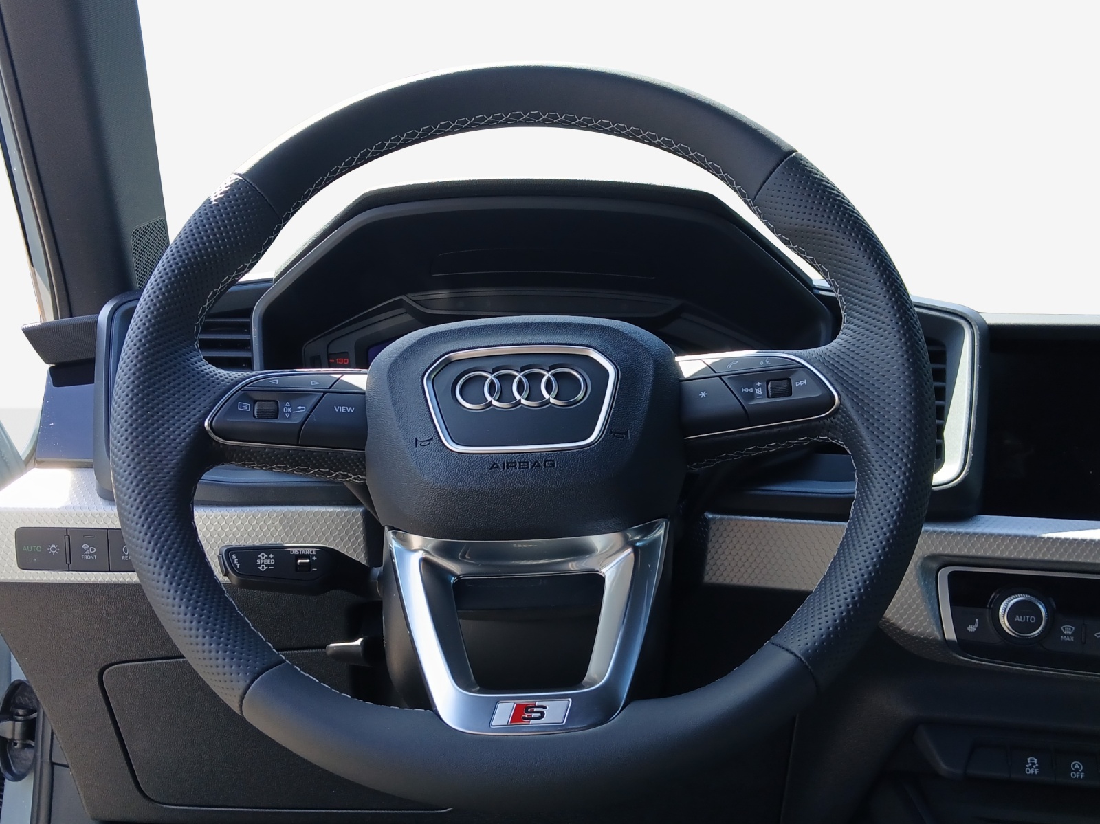 AUDI A1 Sportback 30 TFSI S Line Attraction S-tronic-image-9
