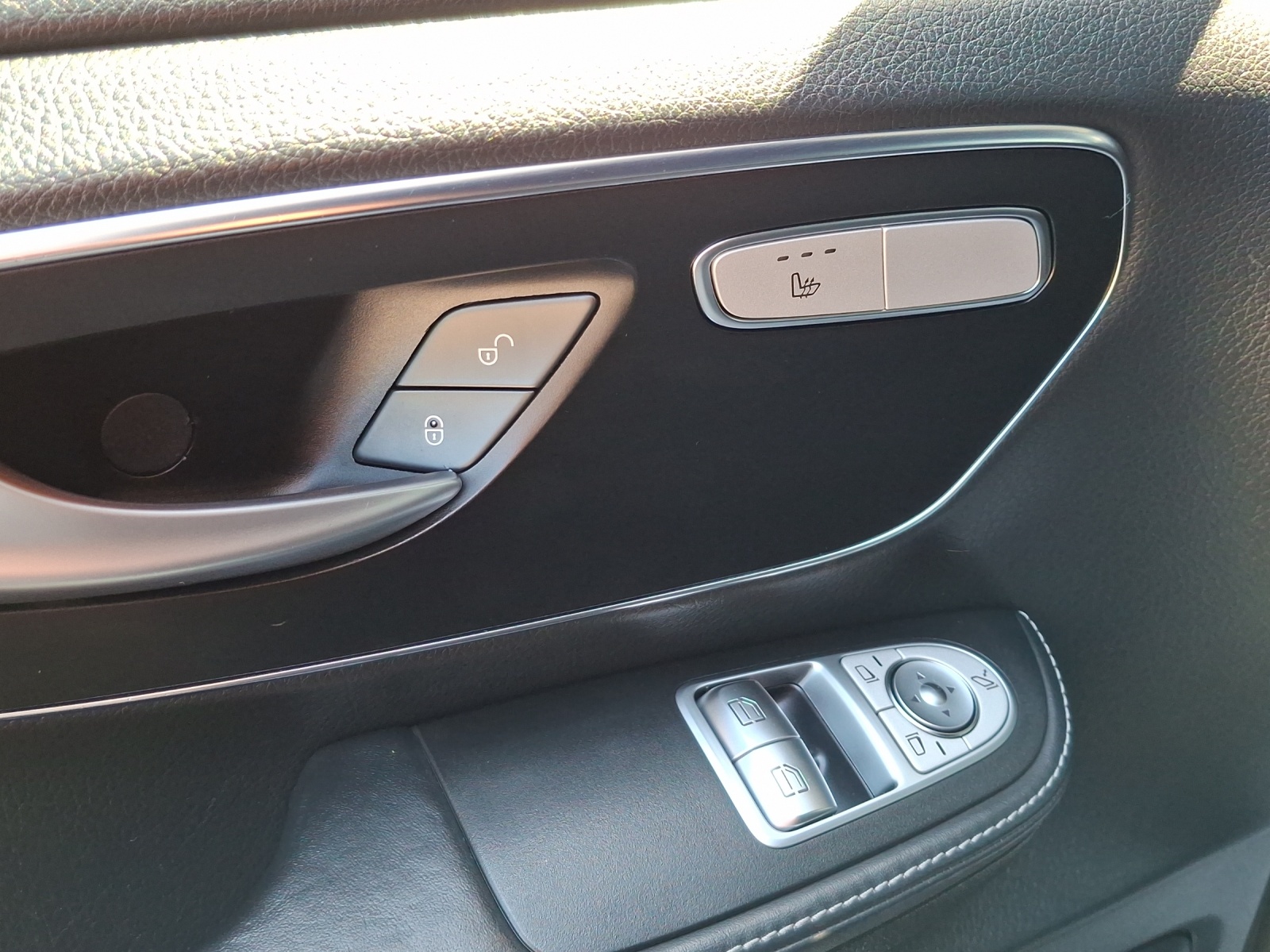 MERCEDES-BENZ V 250 d lang Avantgarde 4Matic G-Tronic-image-14