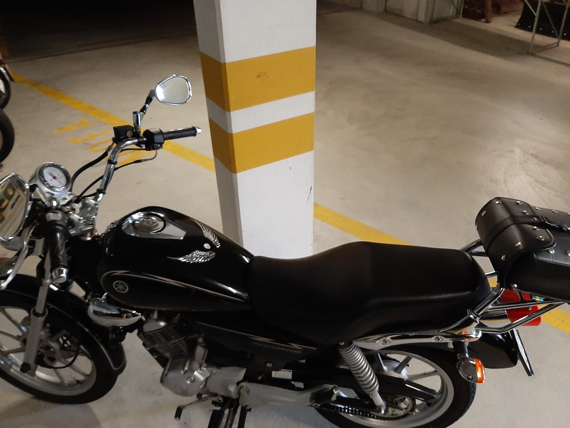 YAMAHA YBR 125-image-1
