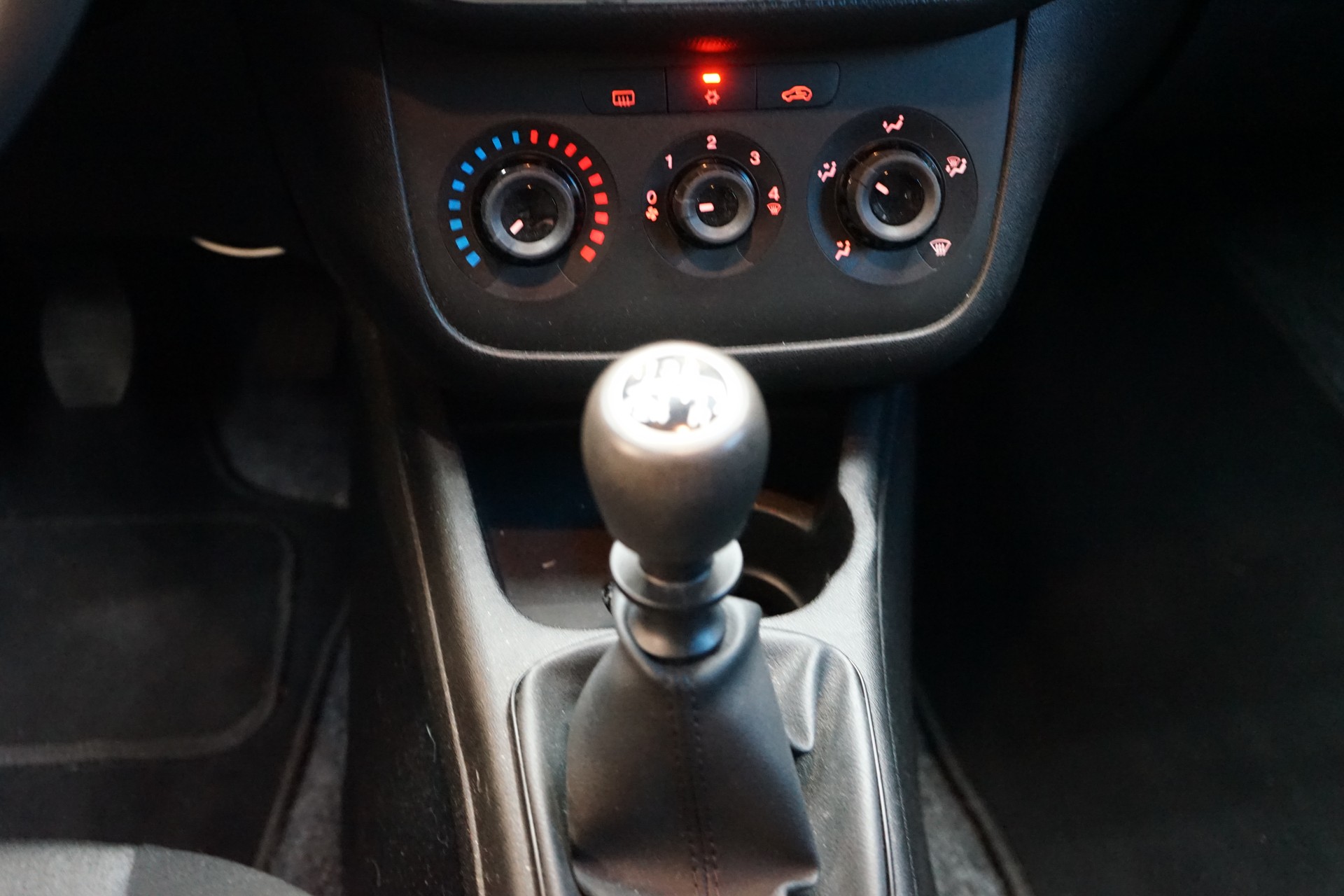 FIAT Punto 1.2 Cool-image-11