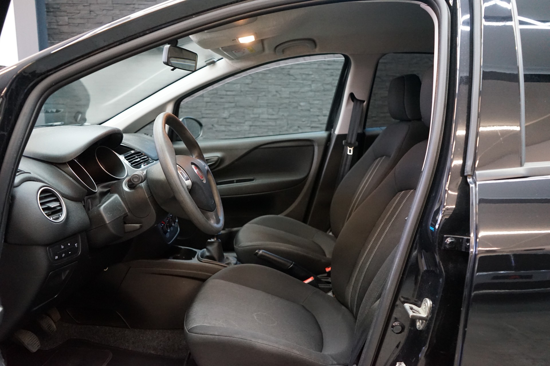 FIAT Punto 1.2 Cool-showroom-element-3