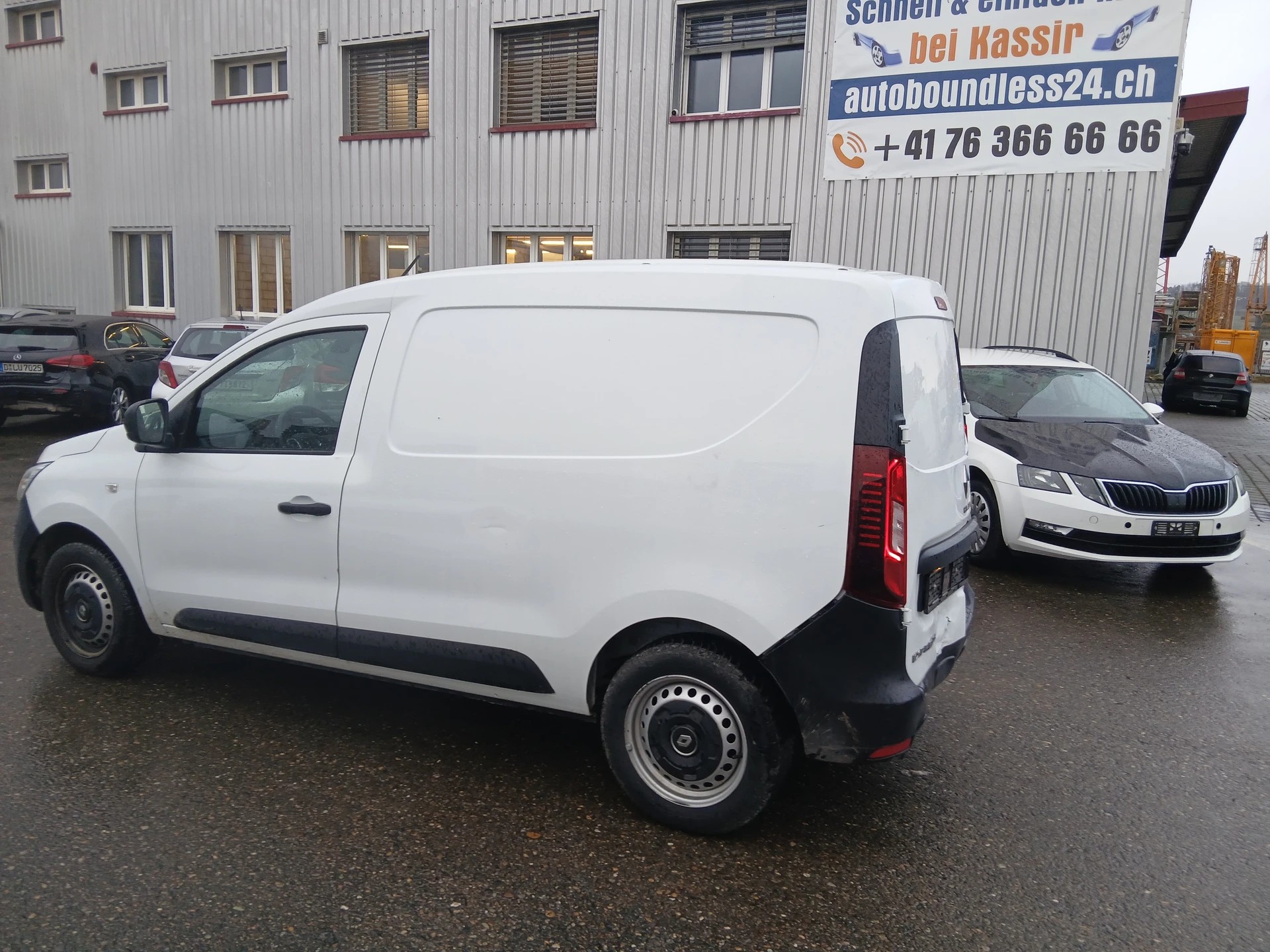 RENAULT KANGOO-image-4