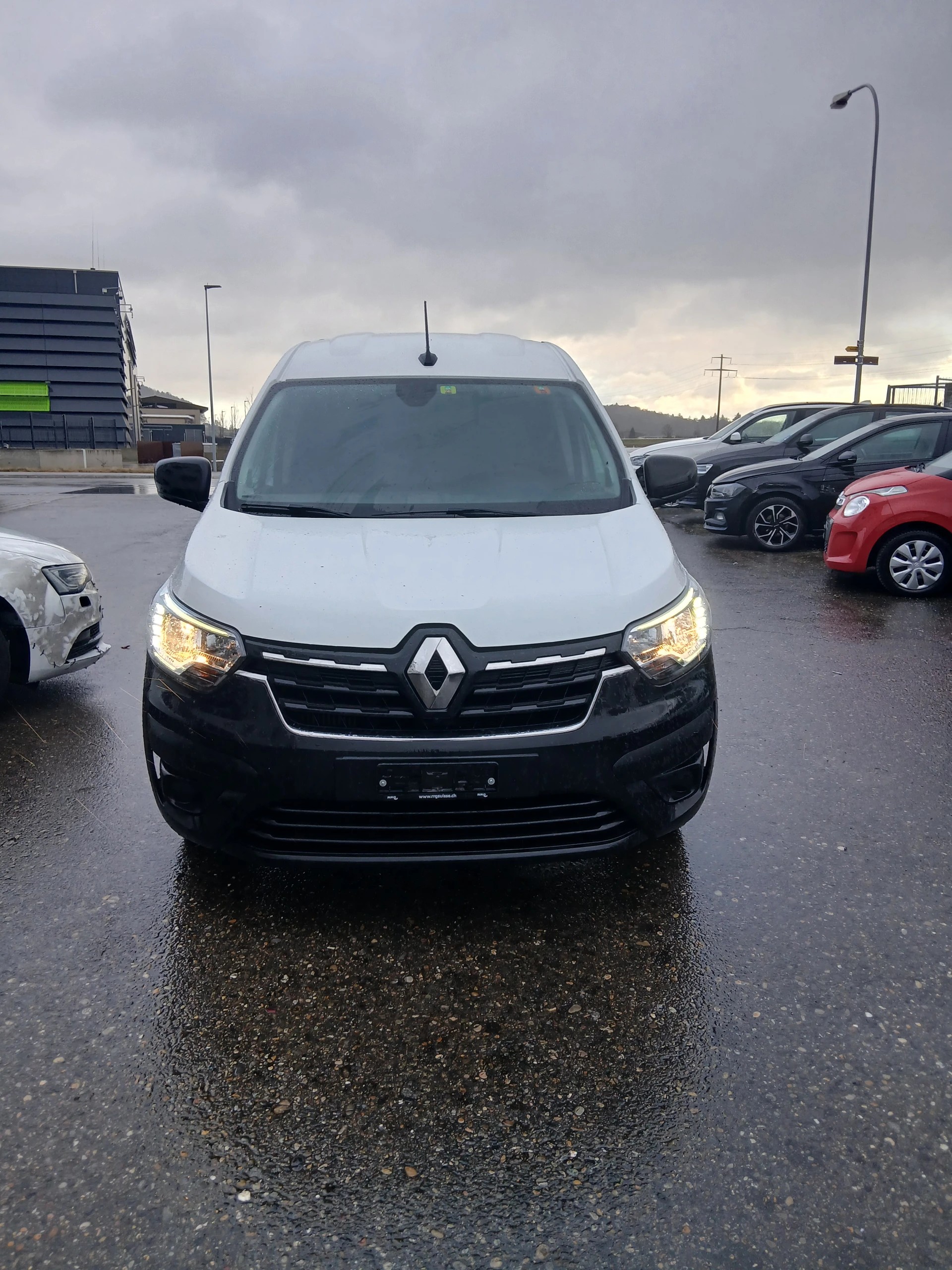 RENAULT KANGOO-image-0