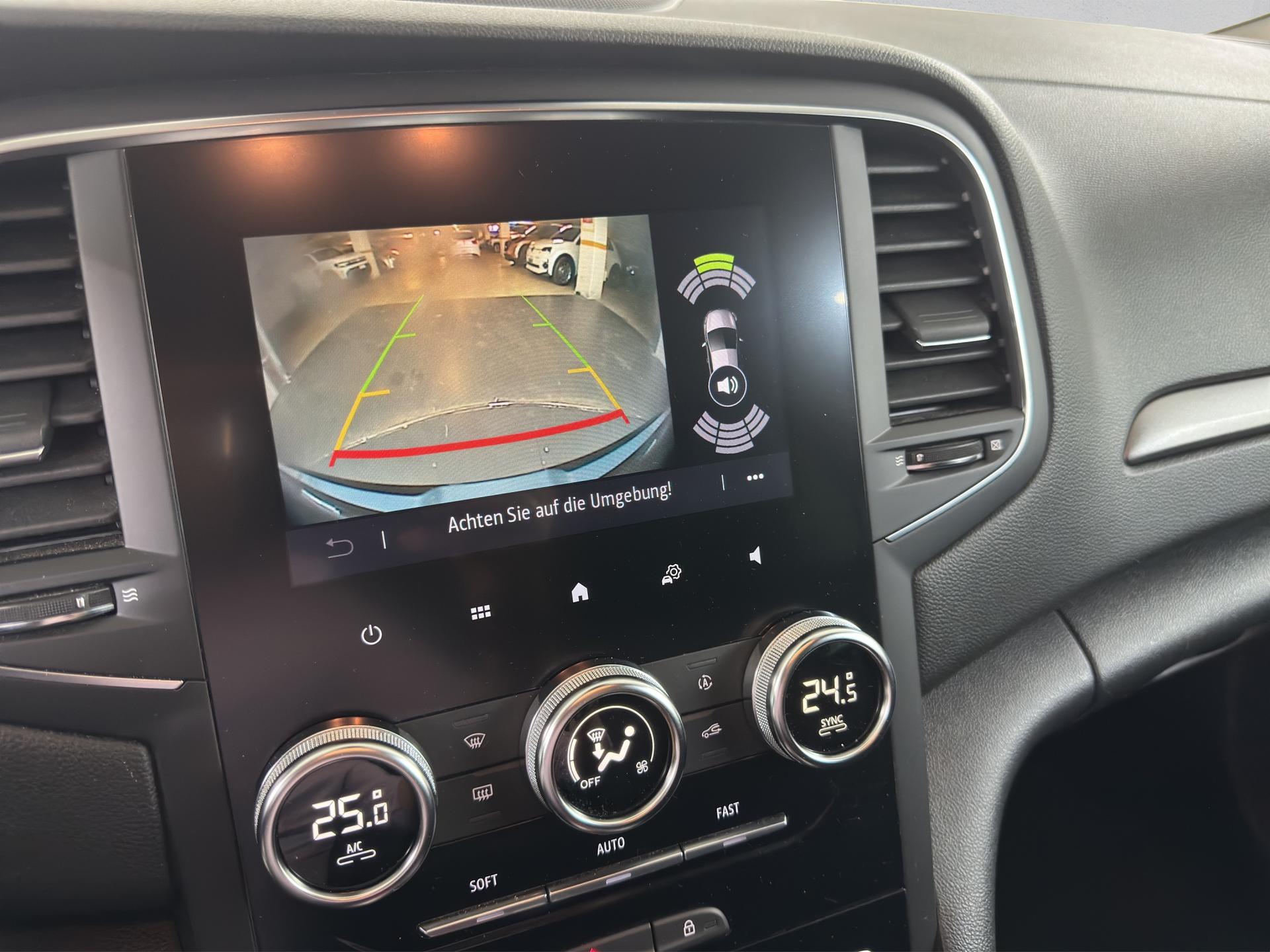 RENAULT Mégane Berline 1.6 E-Tech Intens-image-14