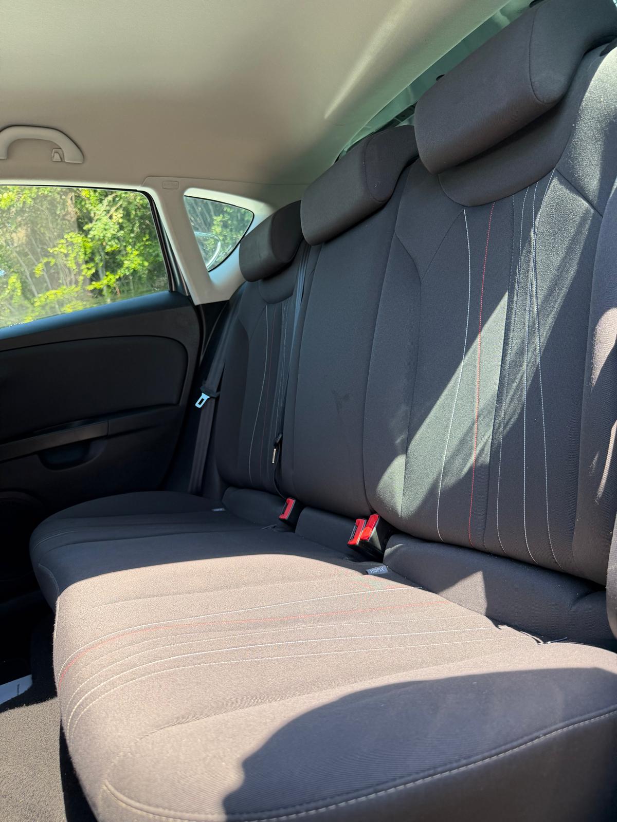 SEAT Leon 1.2 TSI COPA Reference-image-21