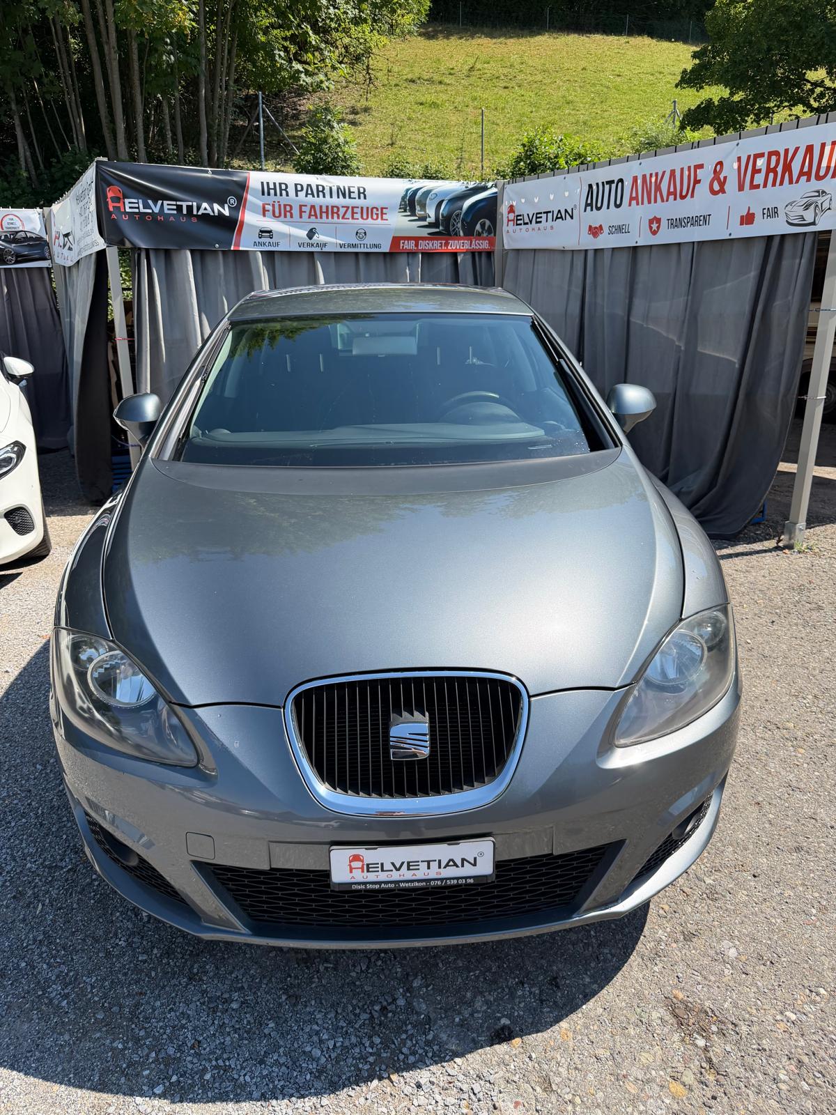SEAT Leon 1.2 TSI COPA Reference-image-2