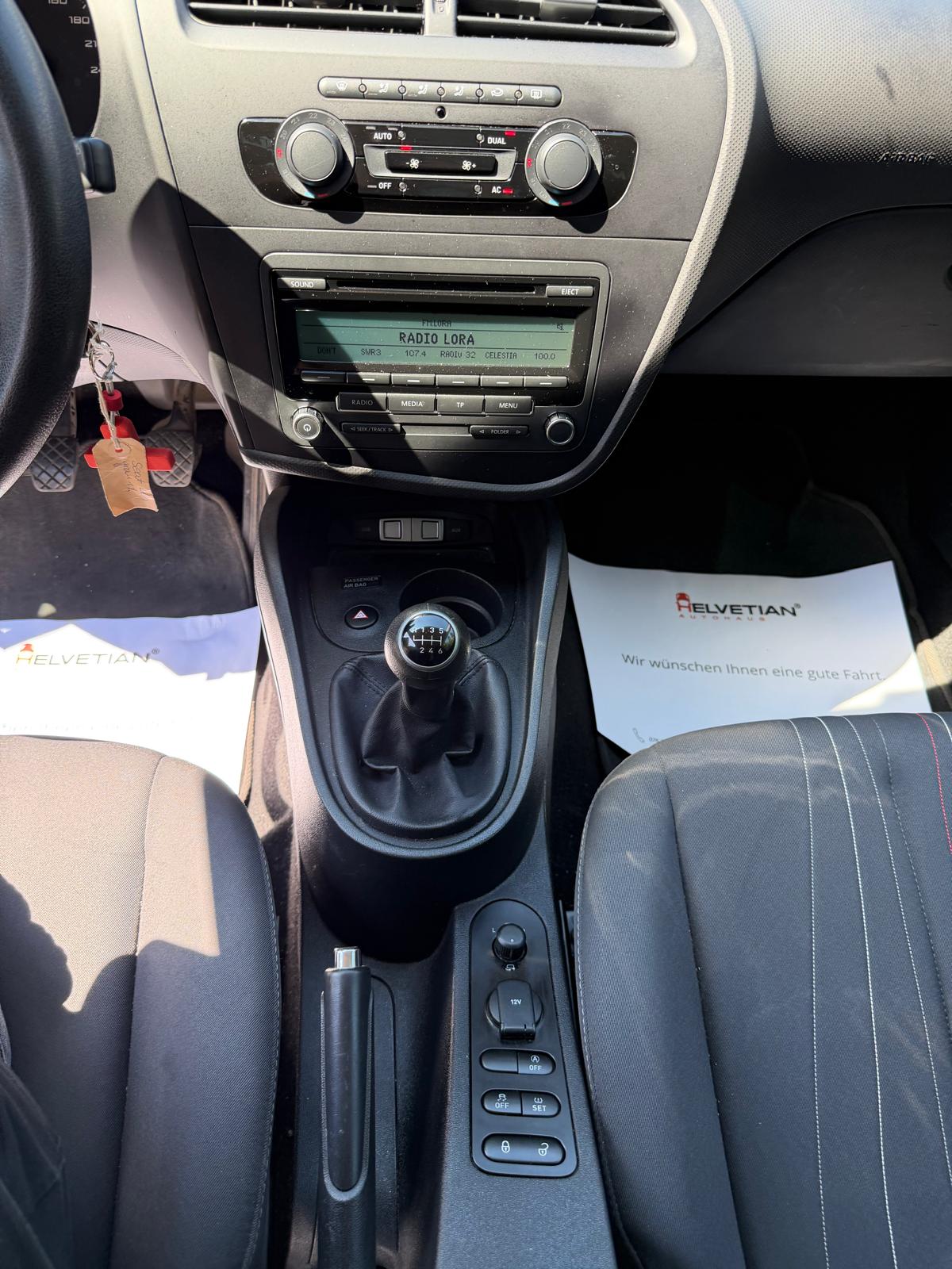 SEAT Leon 1.2 TSI COPA Reference-image-12